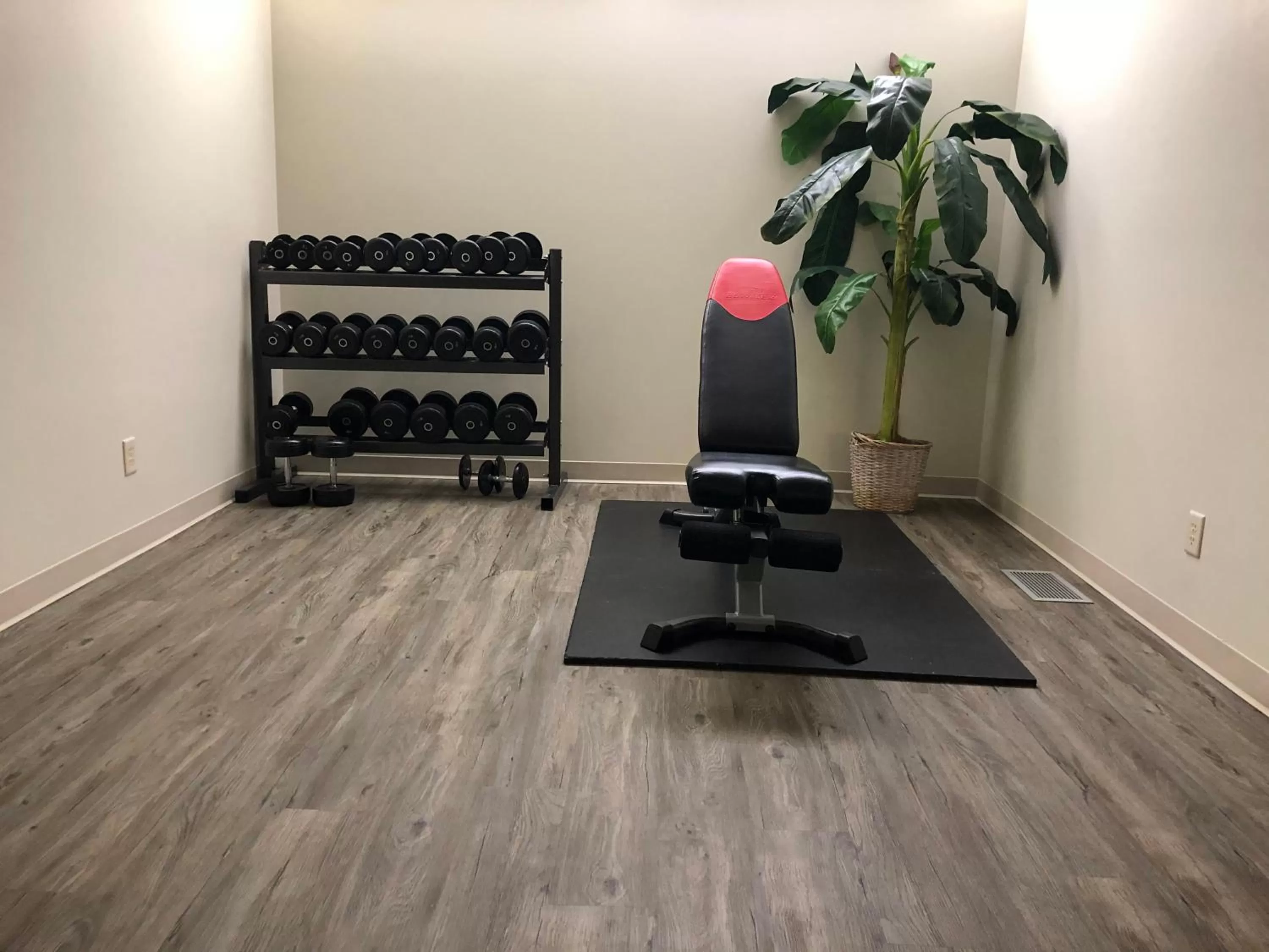 Fitness centre/facilities in Gold Eagle Lodge
