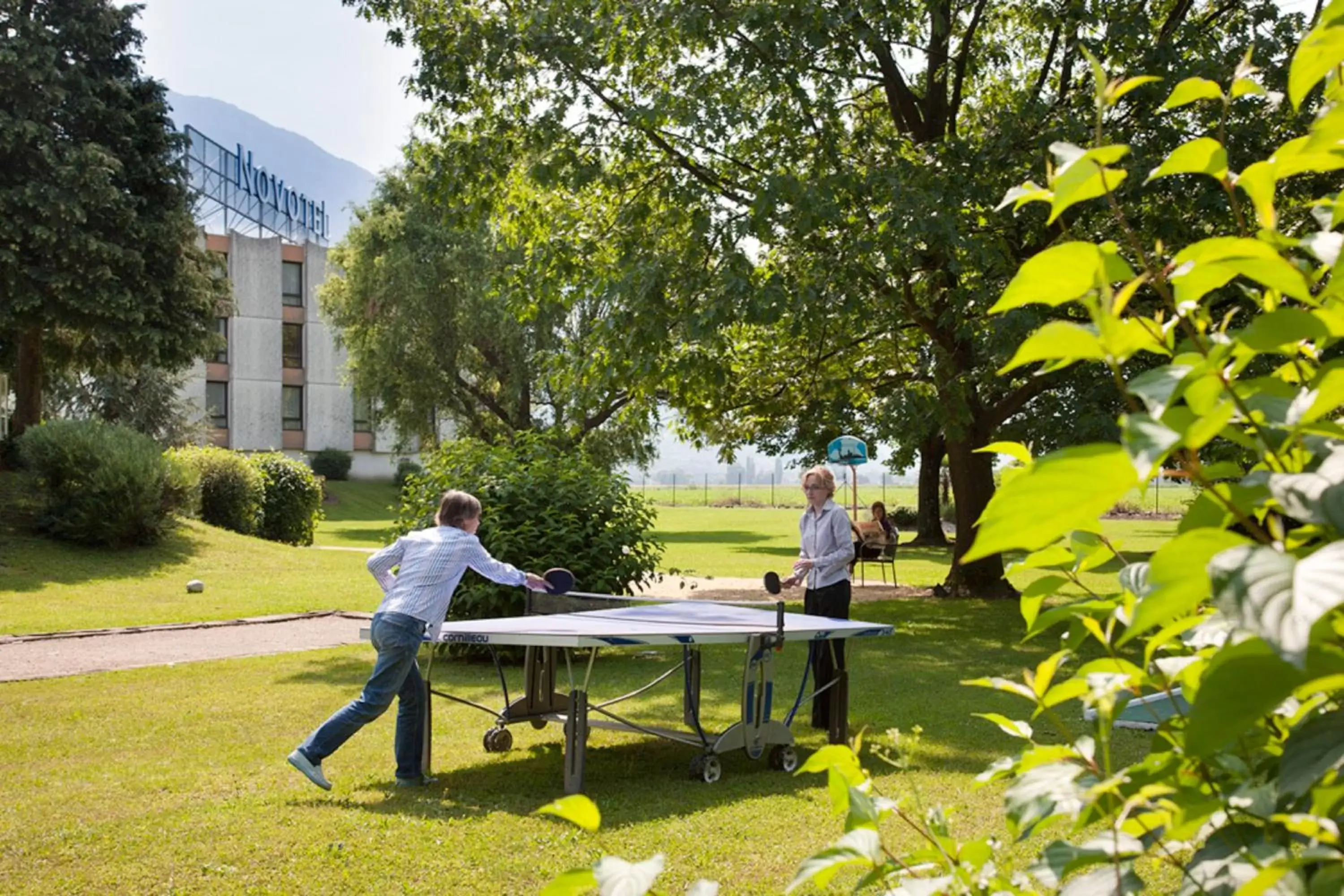Garden, Table Tennis in Novotel Grenoble Nord Voreppe