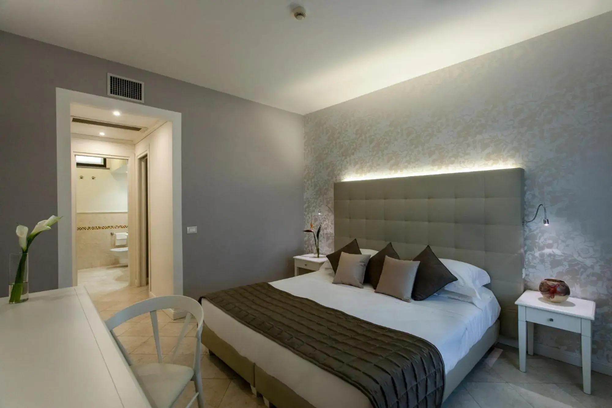 Photo of the whole room, Bed in Hotel Airone isola d'Elba