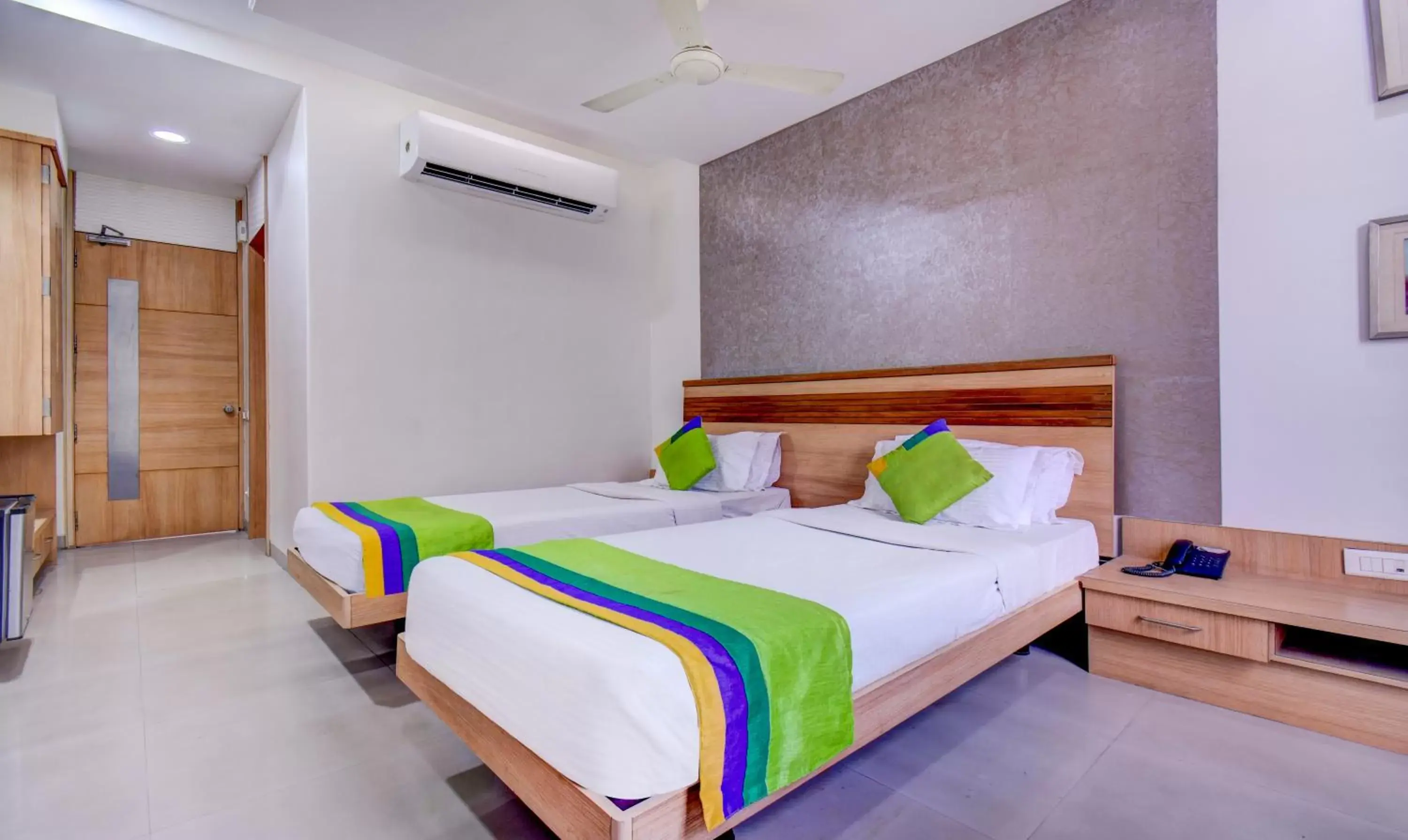 Bedroom, Bed in Treebo Trend Admiral Suites New Usmanpura