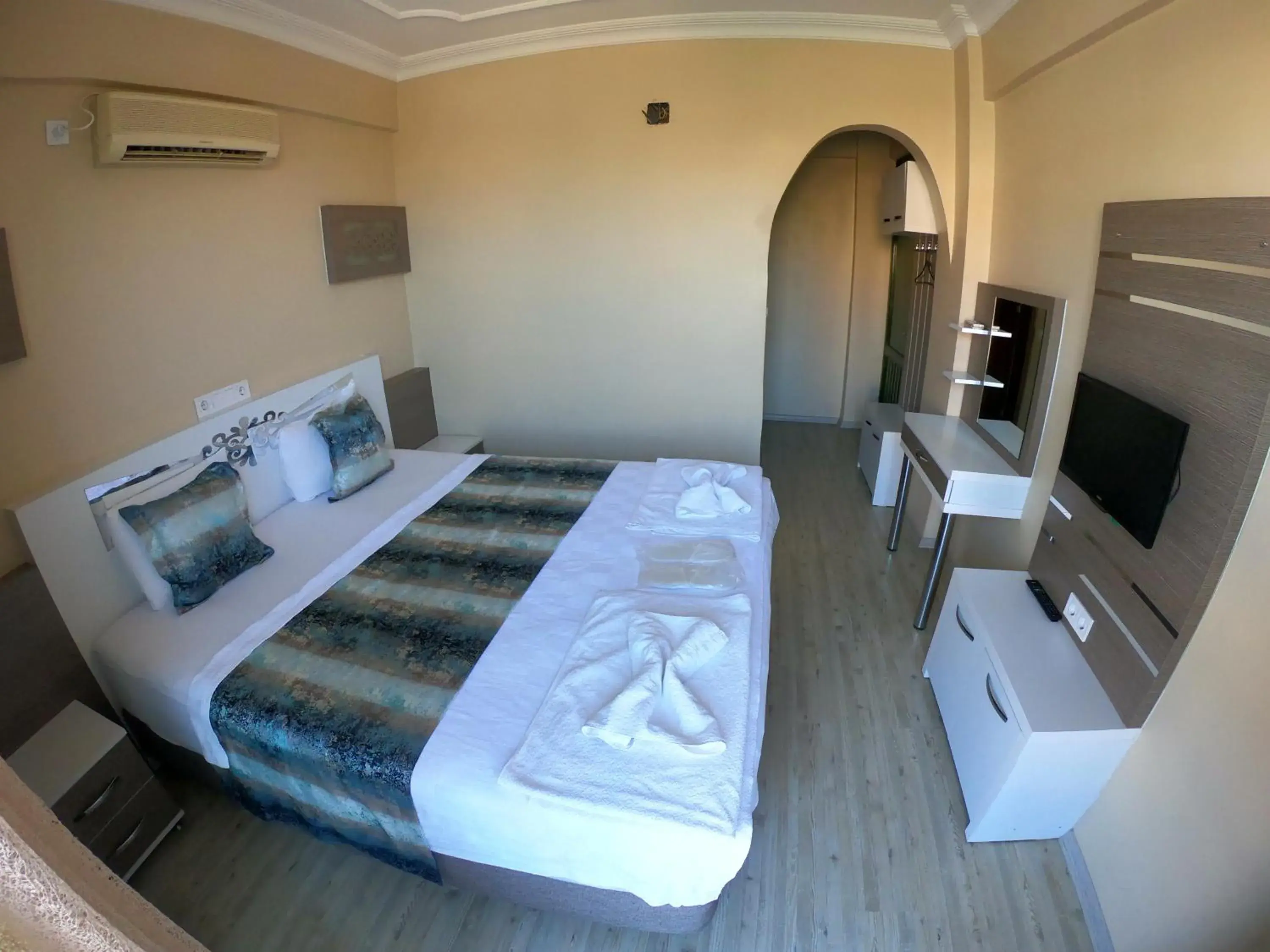 Bed in Bellamaritimo Hotel