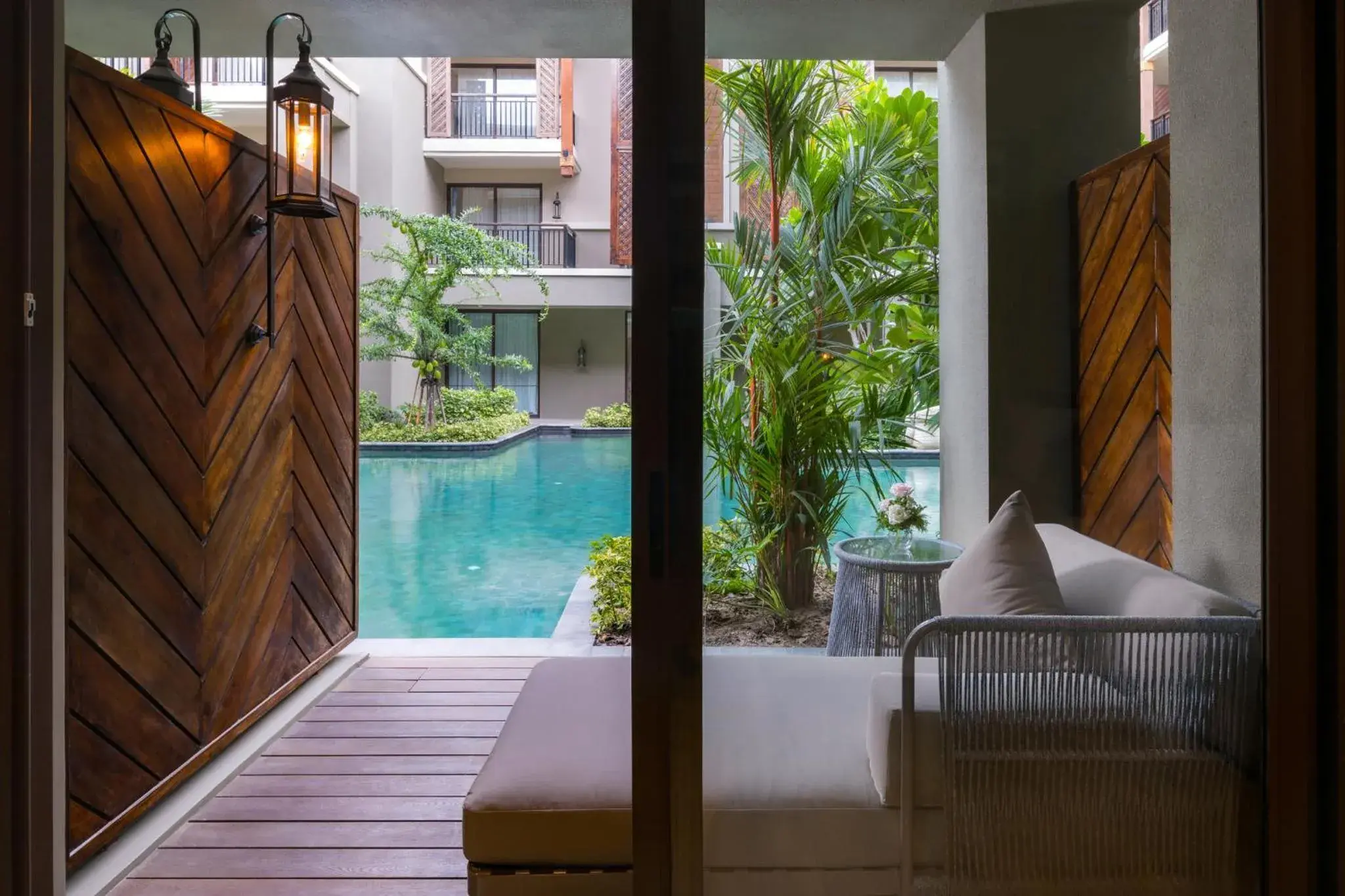 Balcony/Terrace, Swimming Pool in Mercure Samui Chaweng Tana