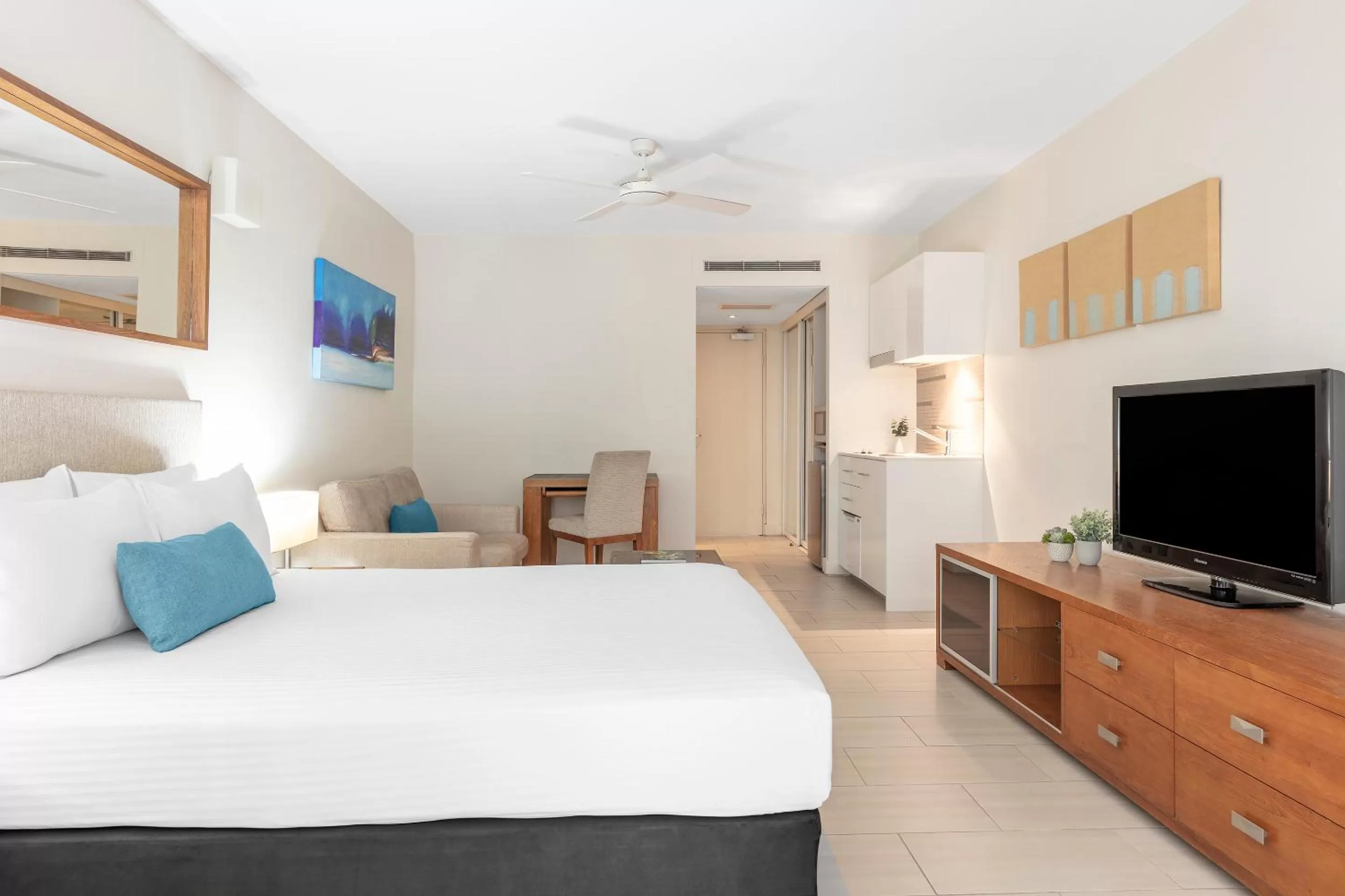 TV and multimedia, Bed in Drift Palm Cove