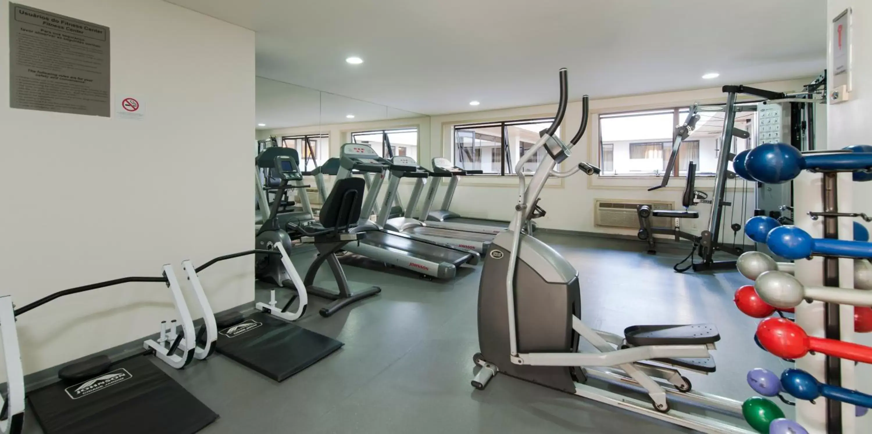 Activities, Fitness Center/Facilities in Comfort Suites Brasília