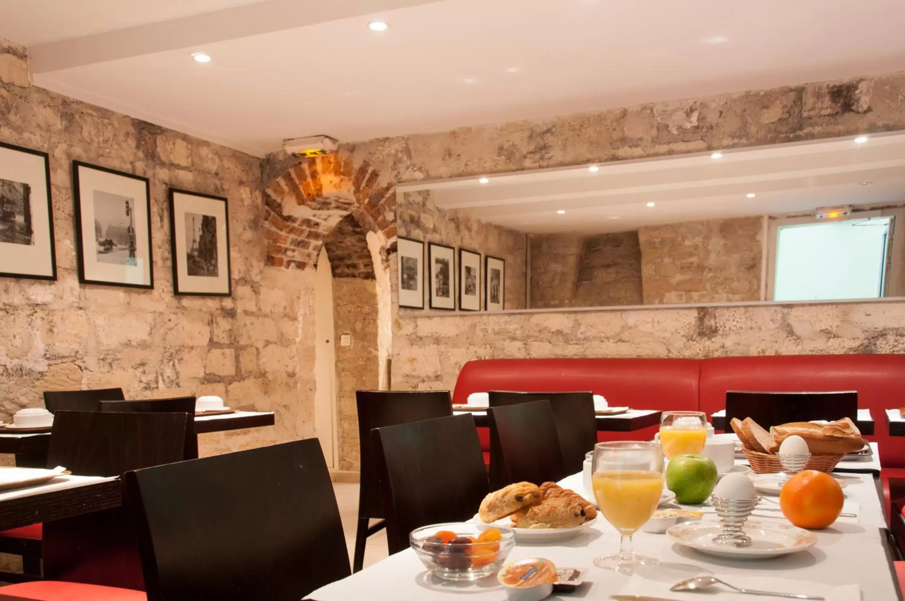 Restaurant/Places to Eat in Hôtel des Deux Avenues