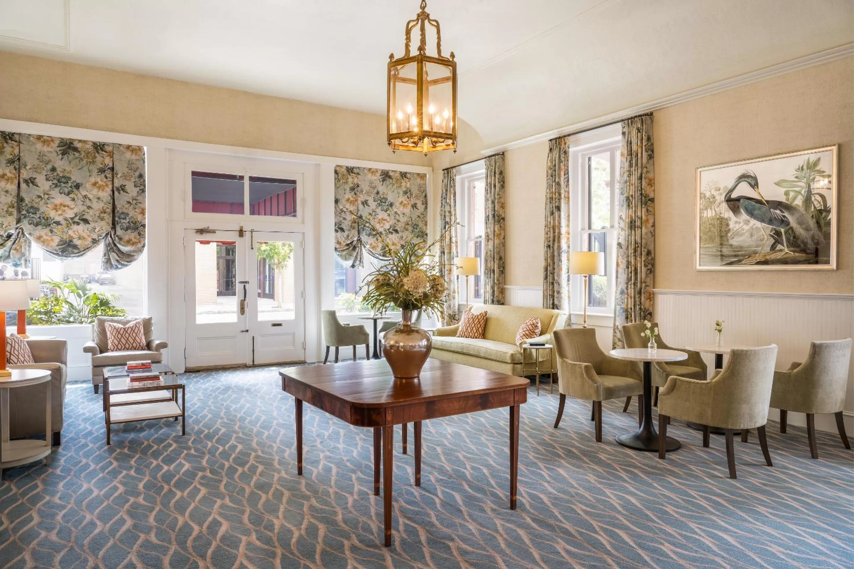 Lobby or reception in Meeting Street Inn