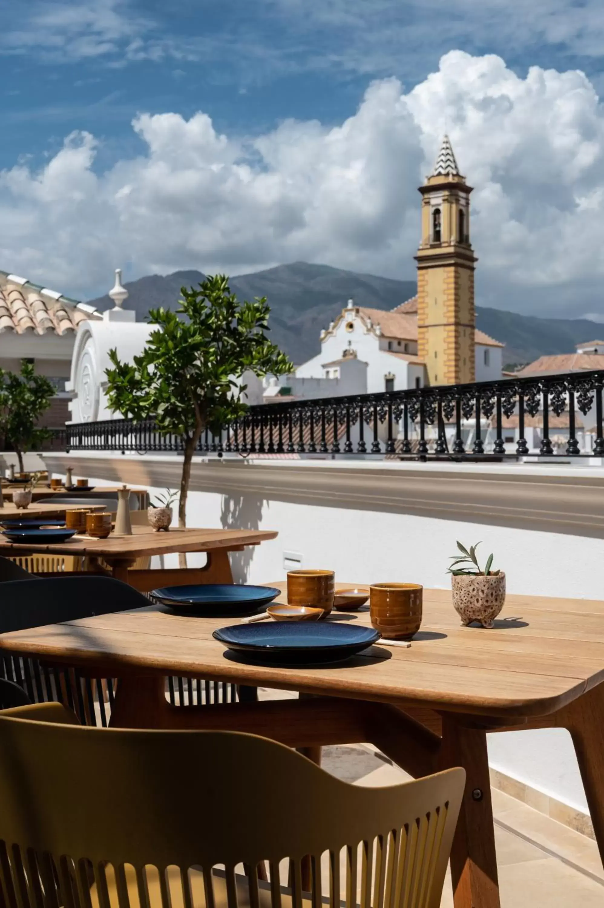 Restaurant/places to eat in Hotel Silken El Pilar Andalucia