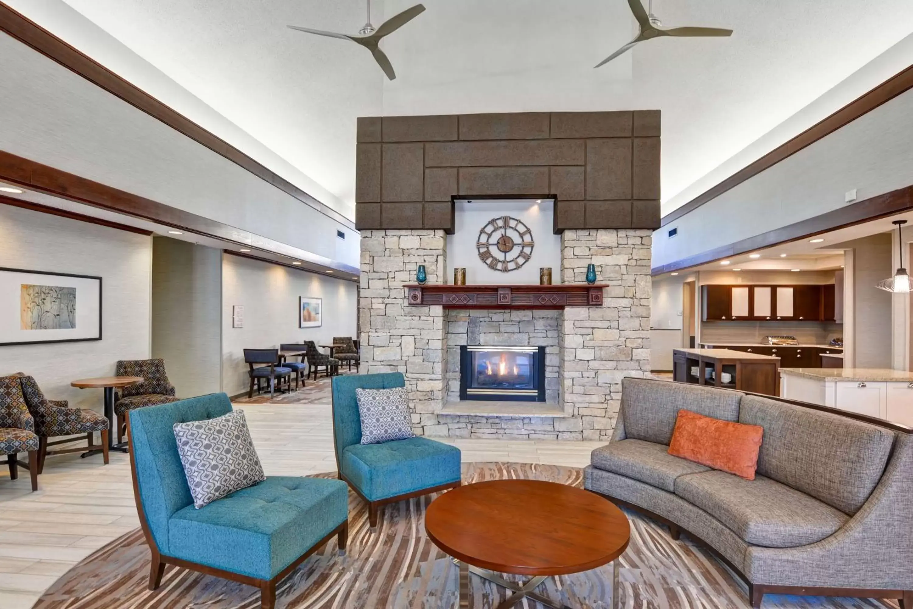 Lobby or reception, Seating Area in Homewood Suites by Hilton Kansas City/Overland Park