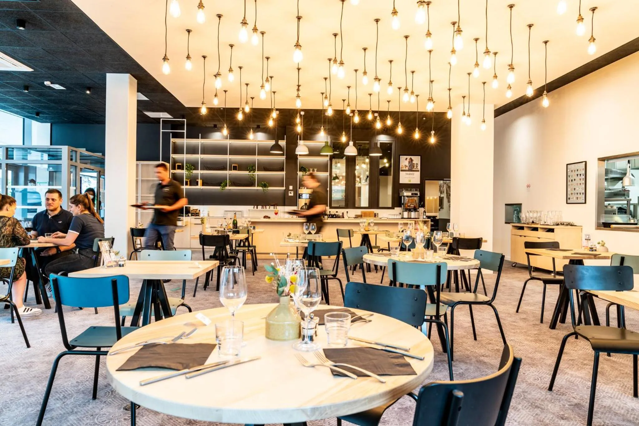 Restaurant/places to eat in ibis Styles Limoges Centre