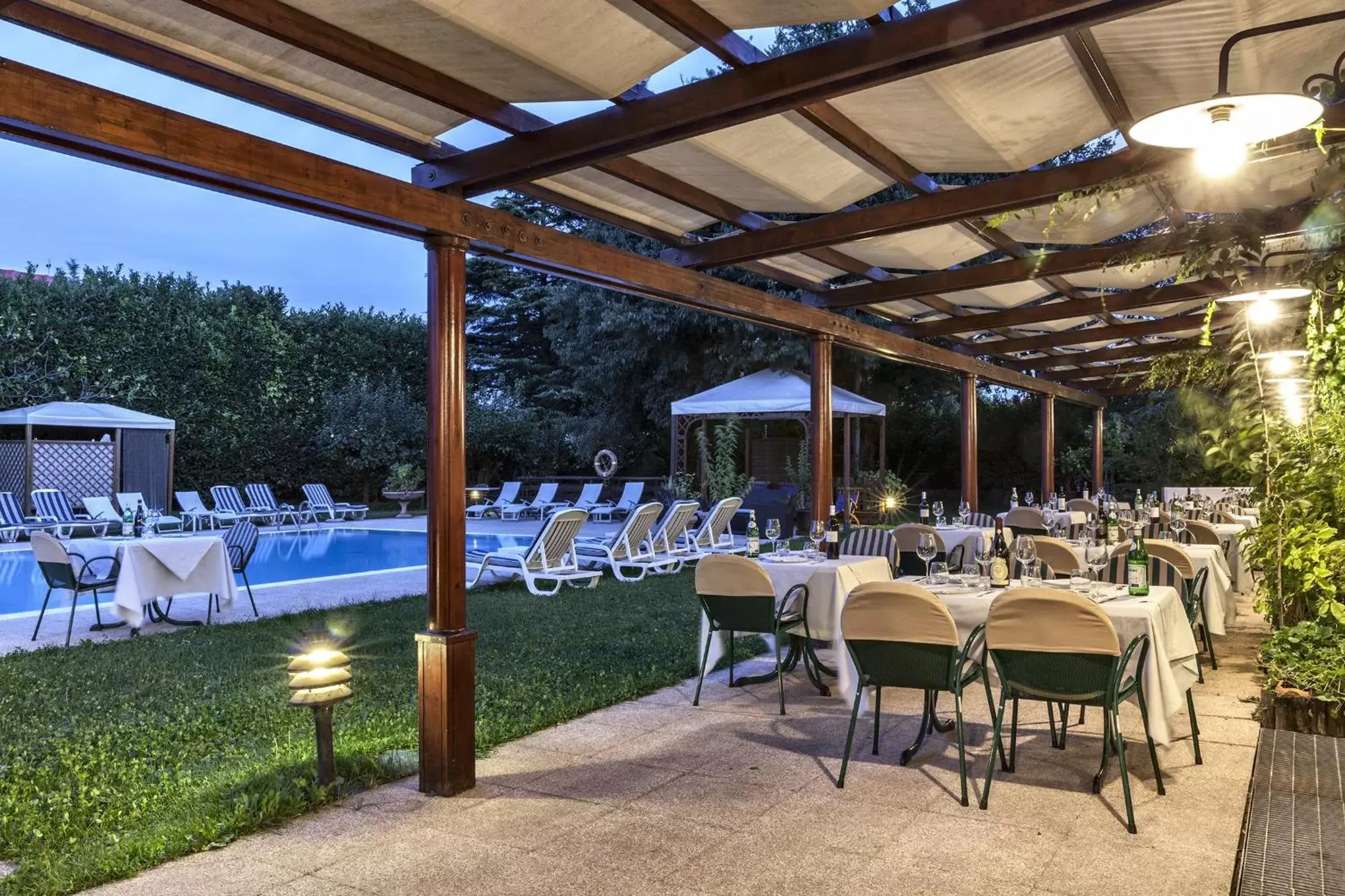 Patio, Restaurant/Places to Eat in Hotel Saccardi & Spa - Adults Only