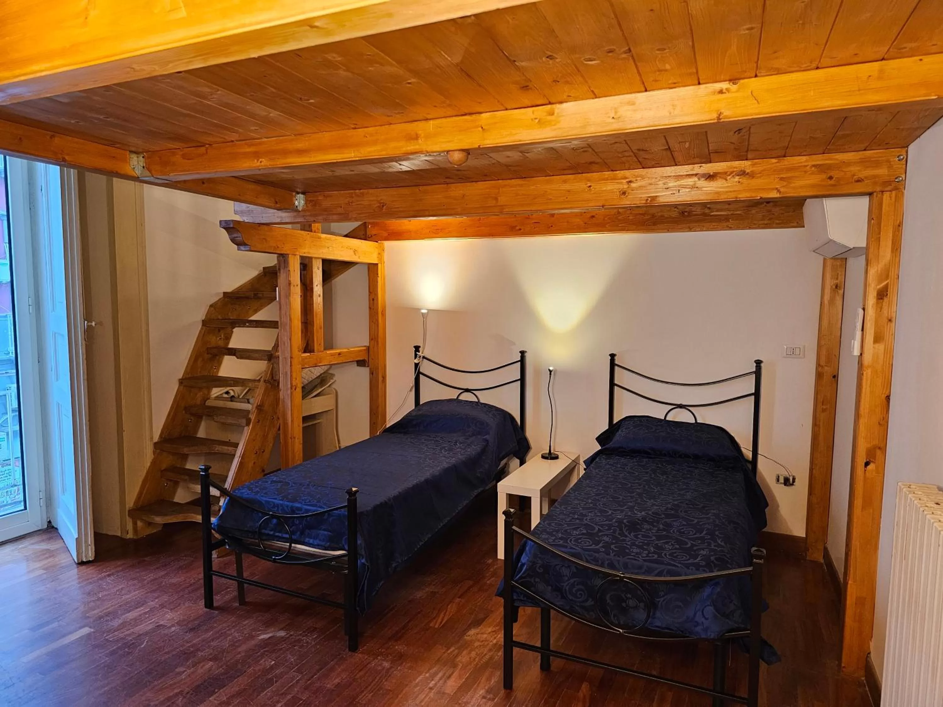 Bed in The Spanish Palace, Suites, Rooms, Apartments & Terraces