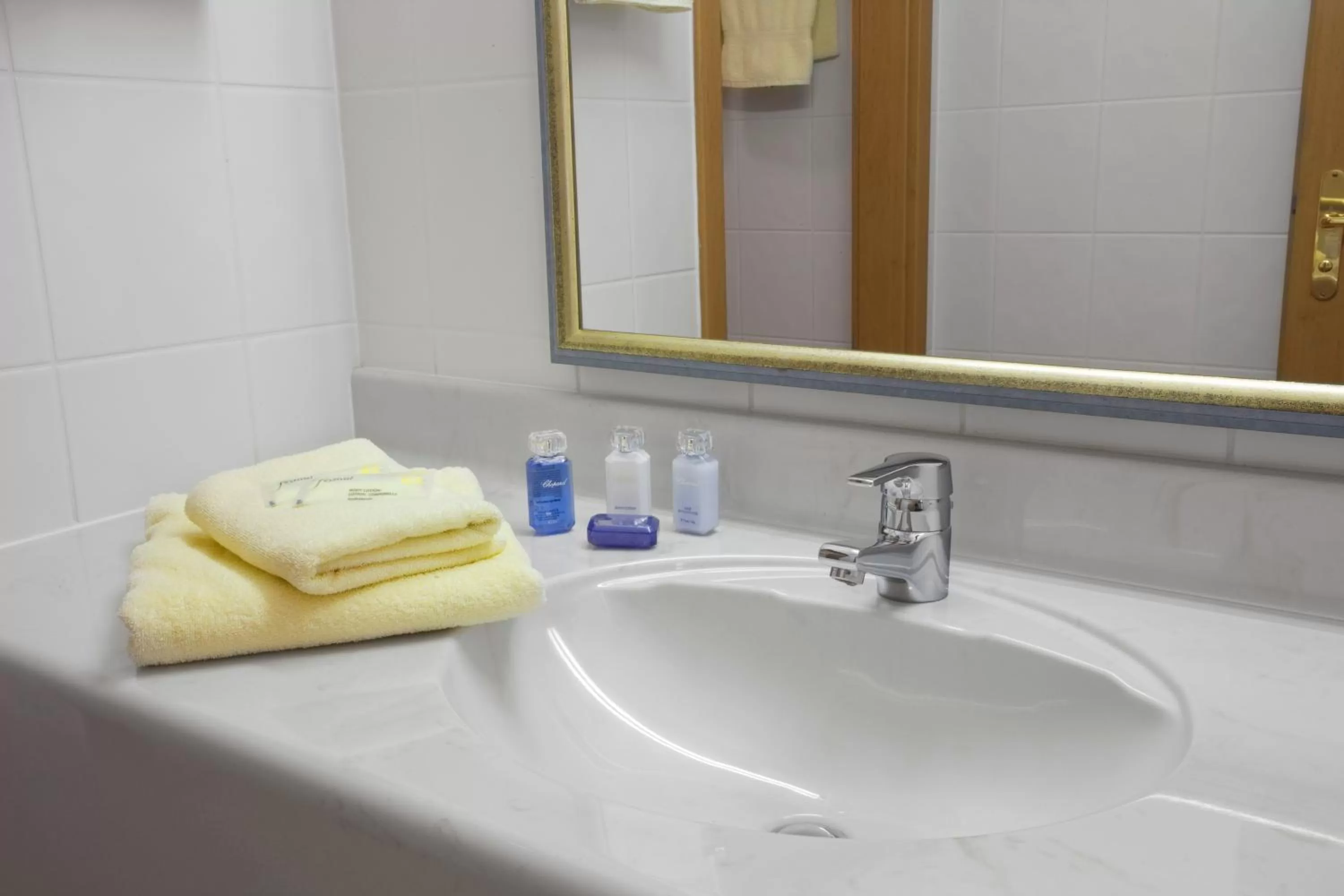 Bathroom in Chalet Sonnenhang Oberhof