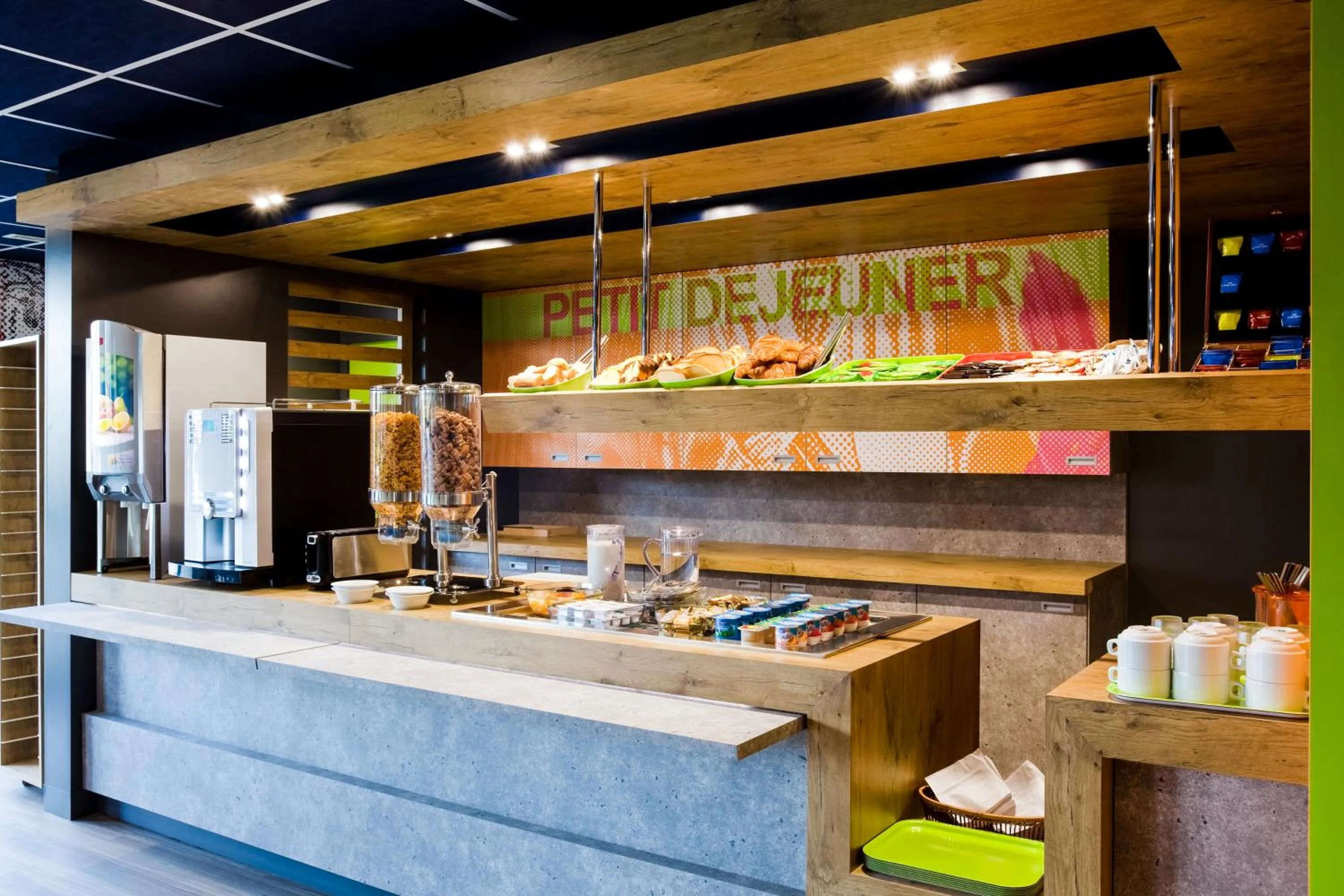 Food in ibis budget Grigny Centre