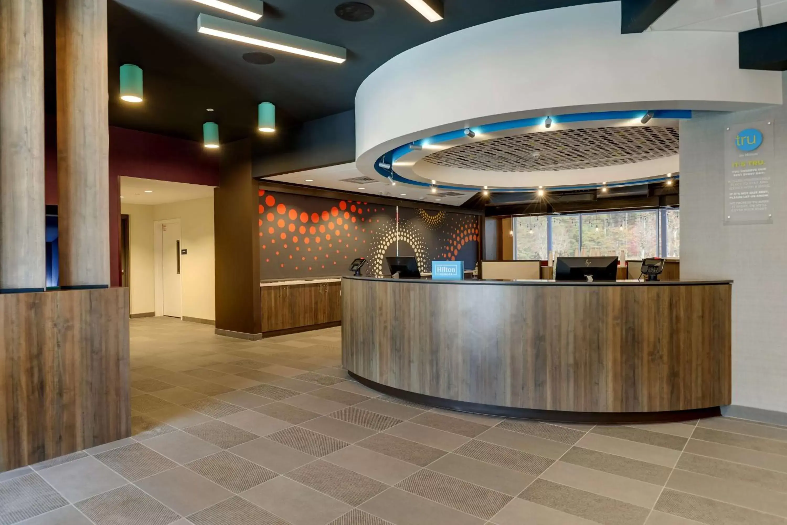 Lobby or reception, Lobby/Reception in Tru By Hilton Smithfield I-95