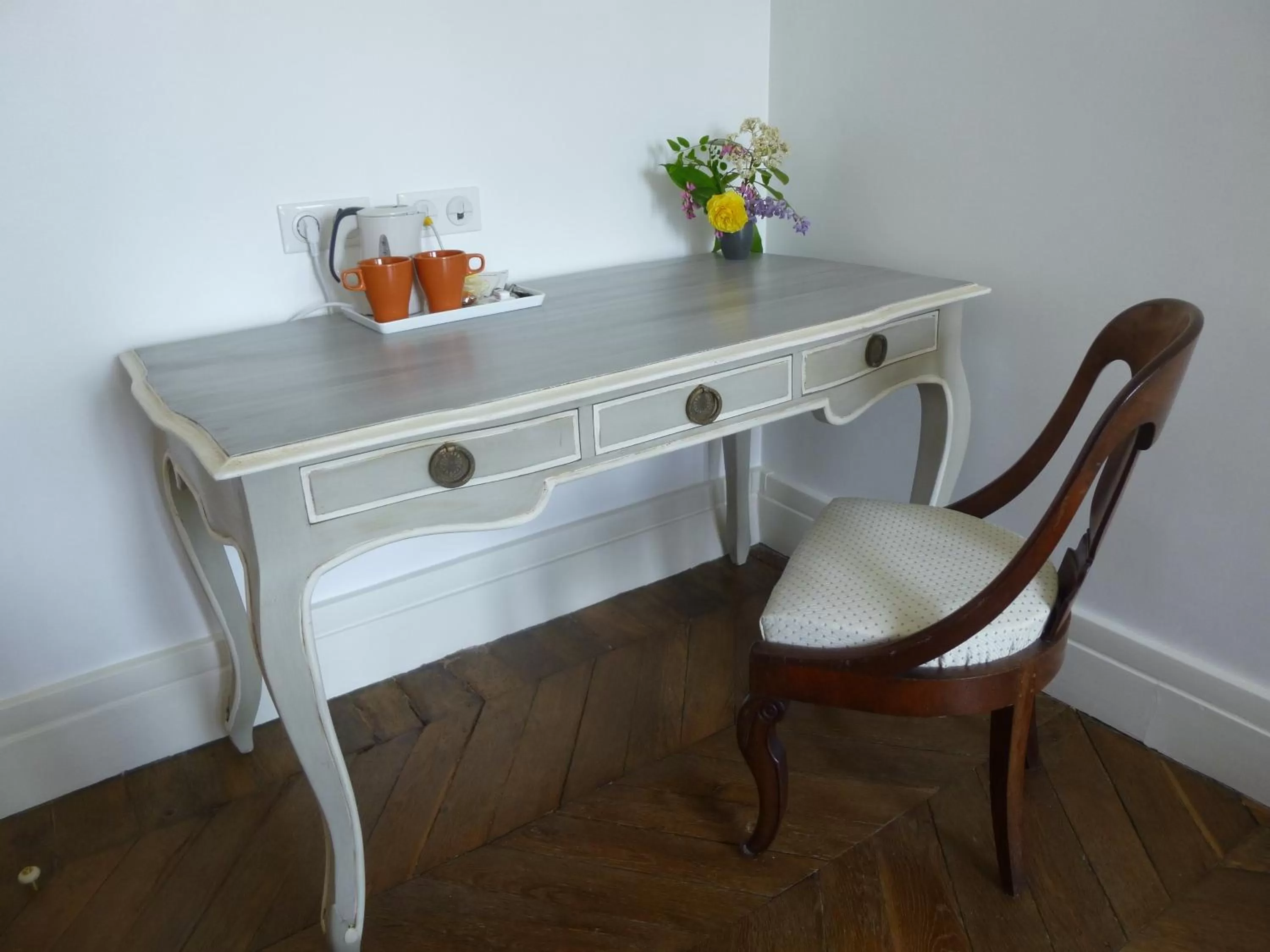 Seating area in Cèdre et Charme