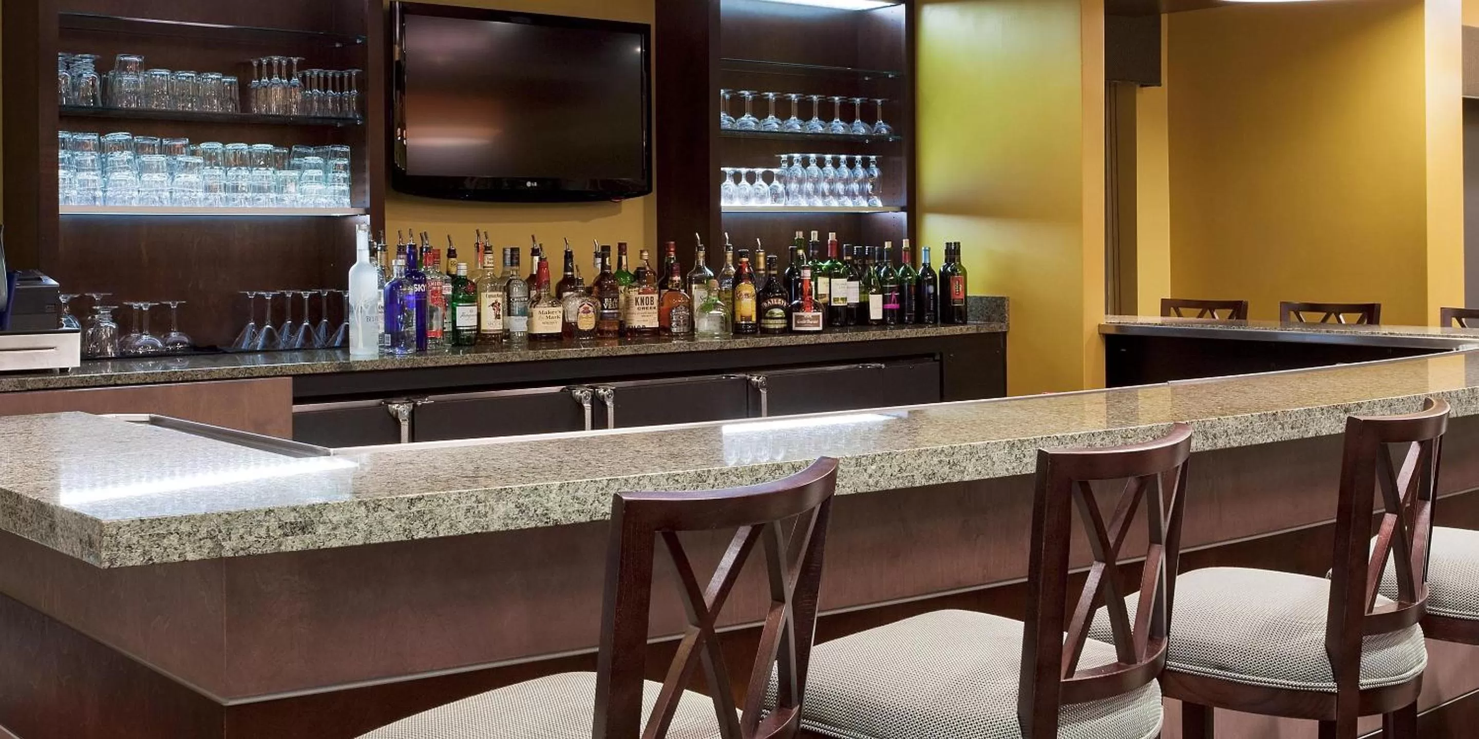 Lounge or bar in Holiday Inn Titusville/Kennedy Space Center by IHG