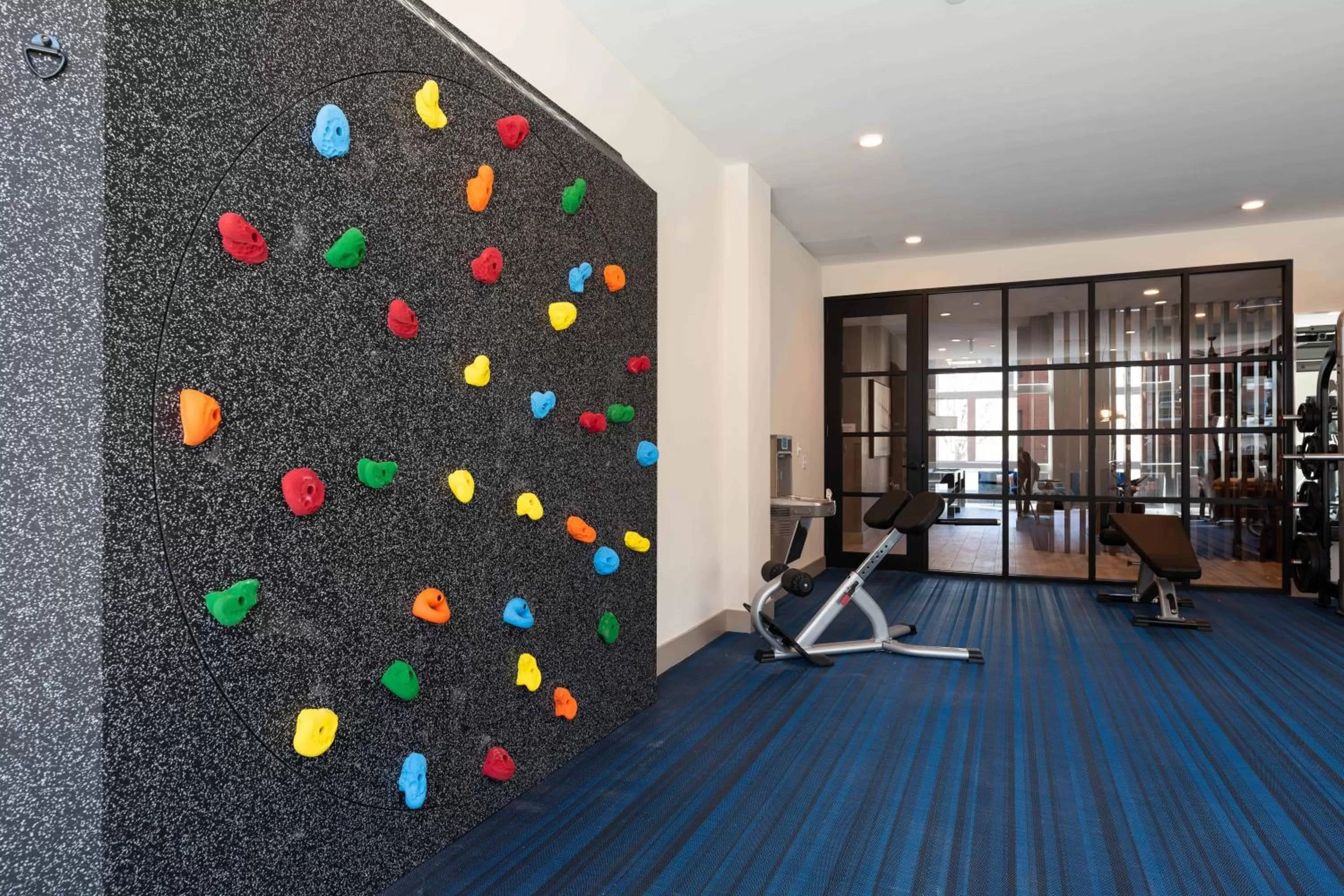 Fitness centre/facilities in Luxury Furnished Apartments by Hyatus Downtown at Yale
