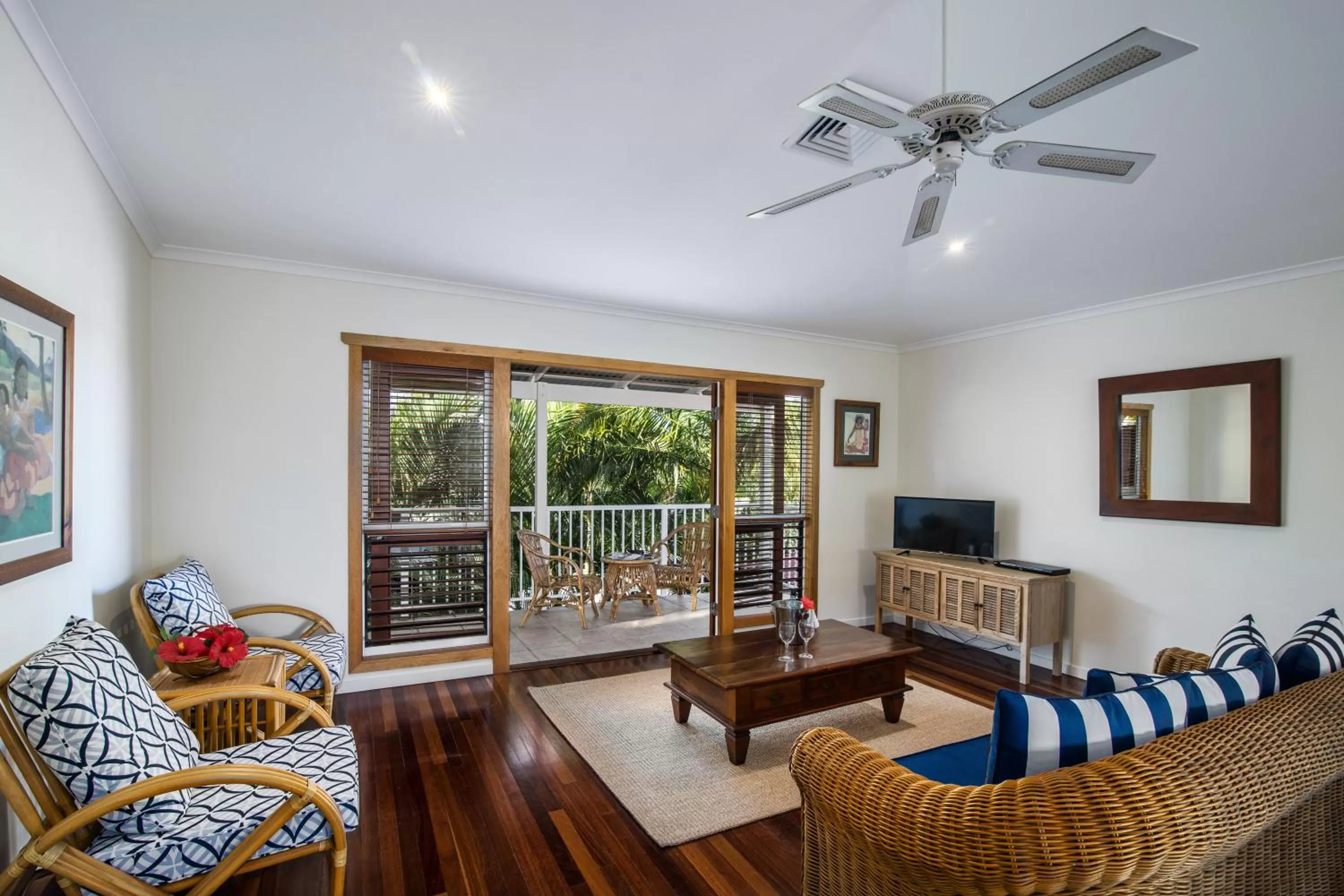 Living room in South Pacific Resort & Spa Noosa