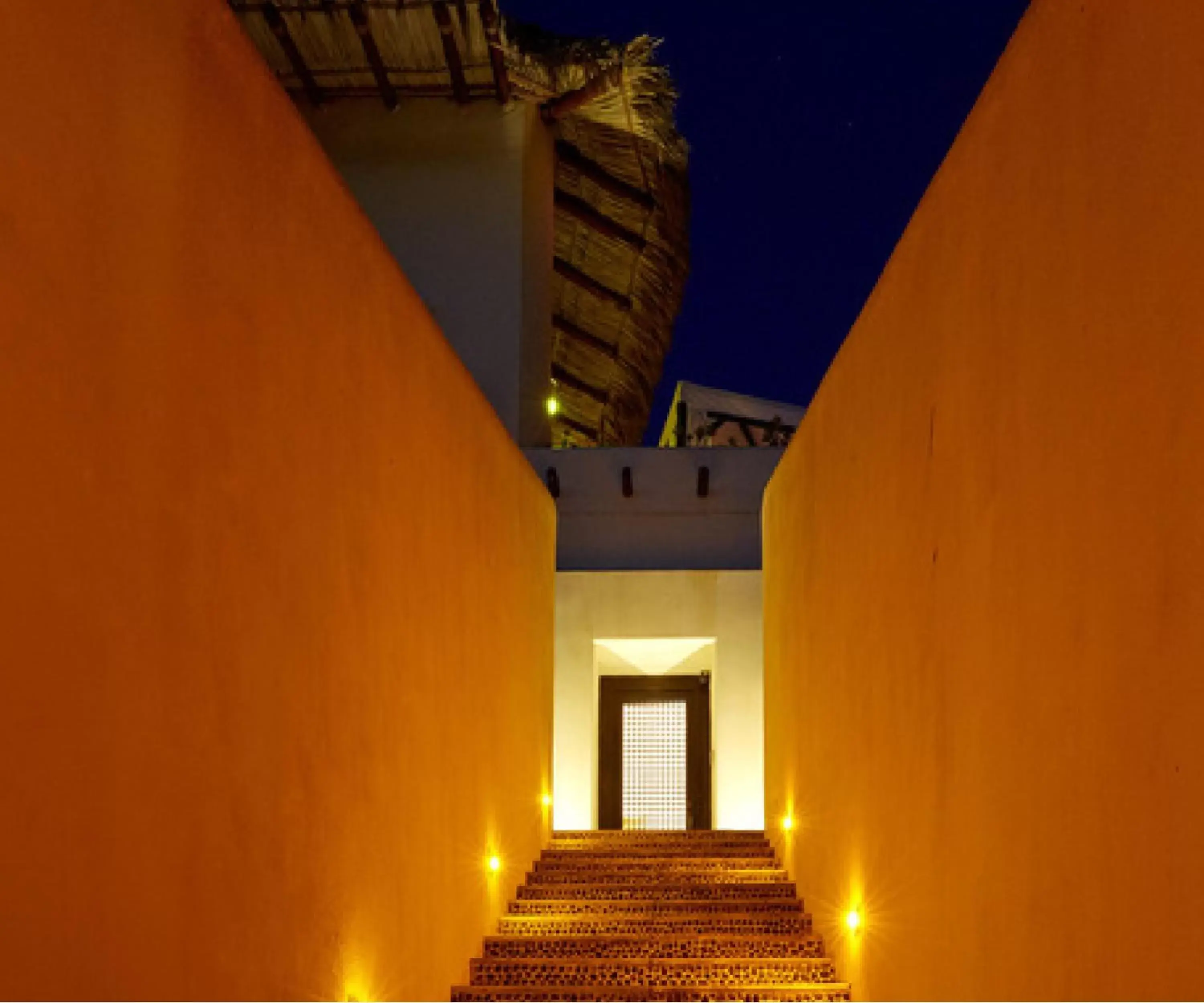 Decorative detail, Balcony/Terrace in Tentaciones Hotel & Lounge Pool - Adults Only