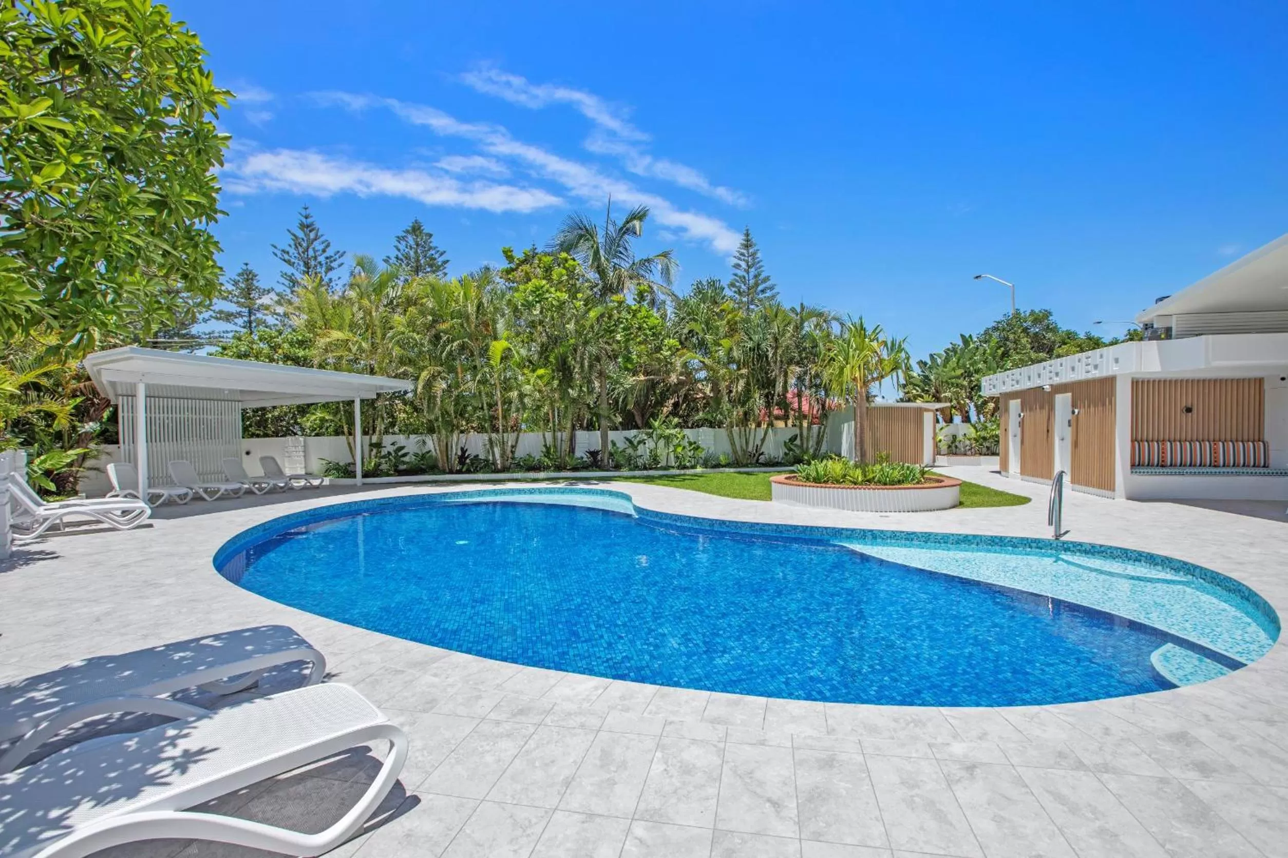 Swimming pool in De Ville Apartments