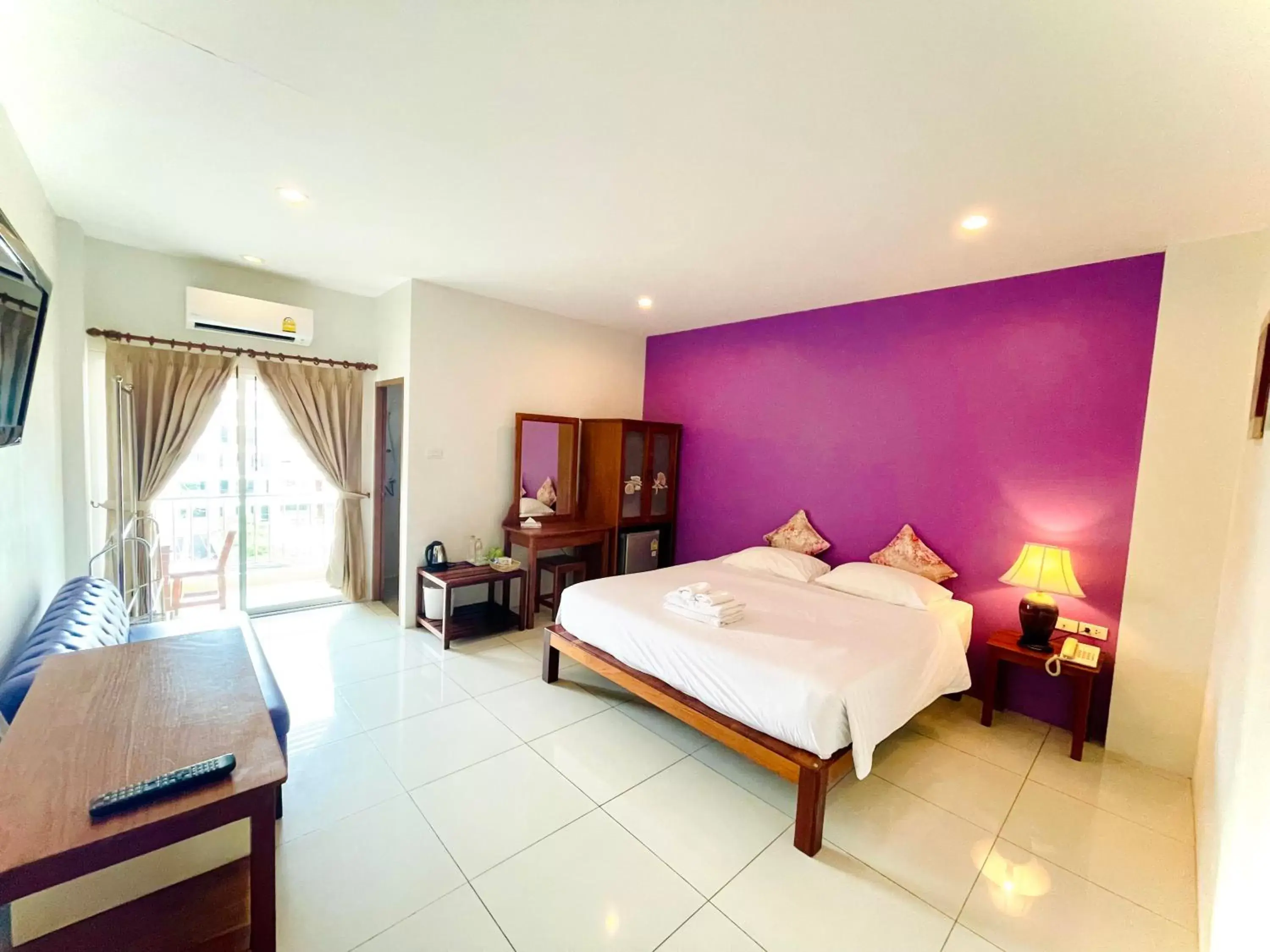 Communal lounge/ TV room, Bed in Smile Hua-Hin Resort - SHA Plus Communal lounge/ TV room, Bed in Smile Hua-Hin Resort - SHA Plus