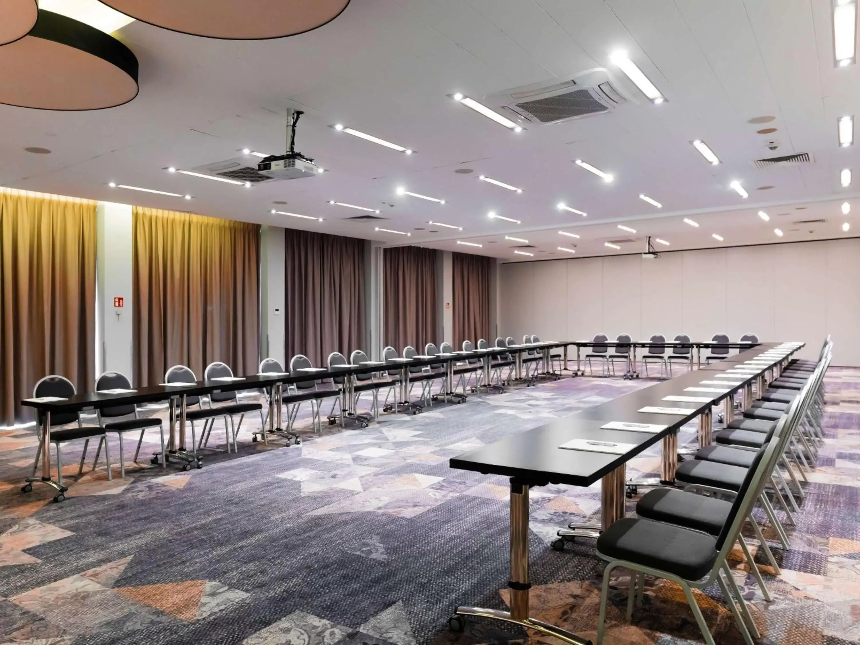 Meeting/conference room in Novotel Kraków City West