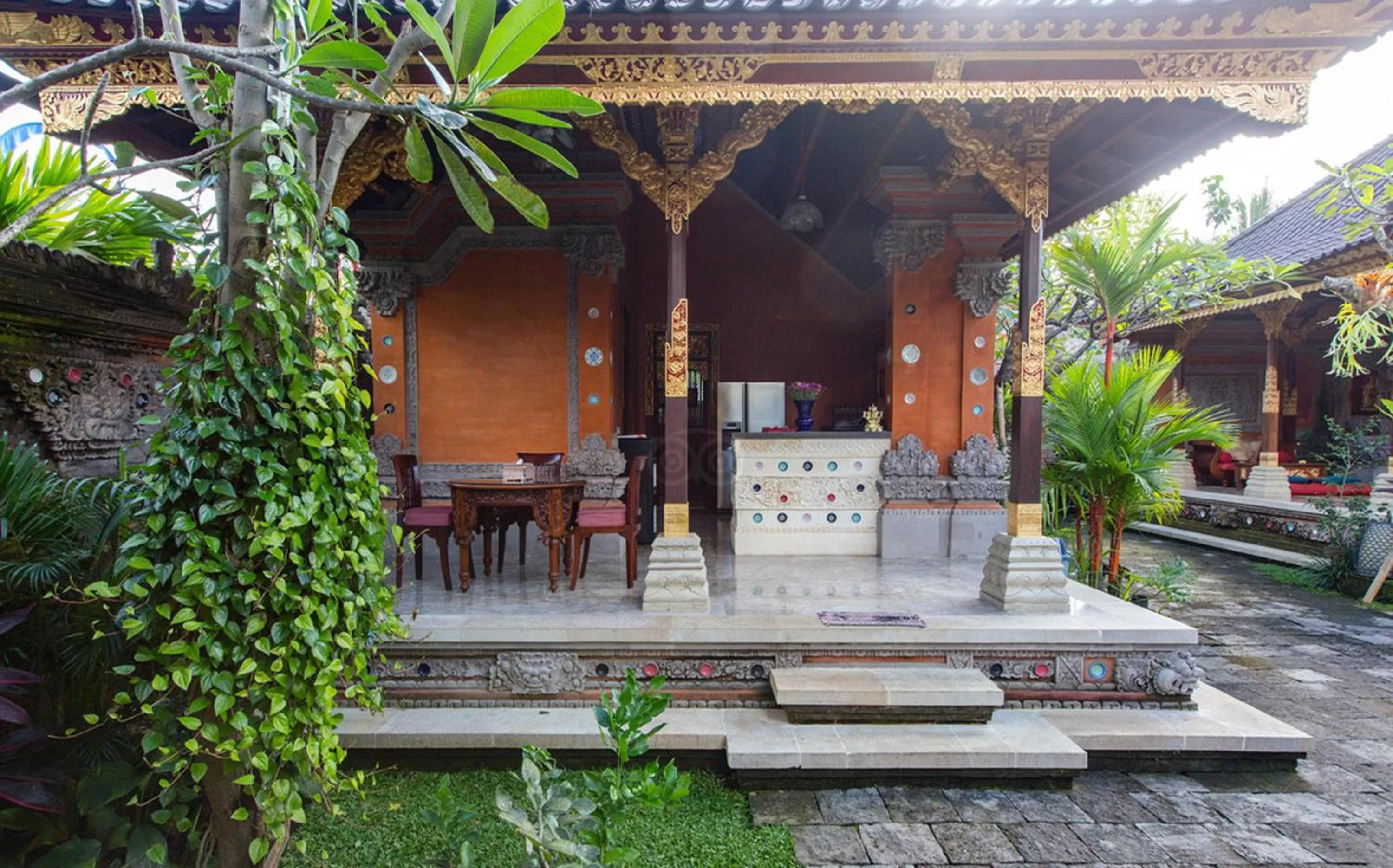 Kitchen or kitchenette in Dwaraka The Royal Villas