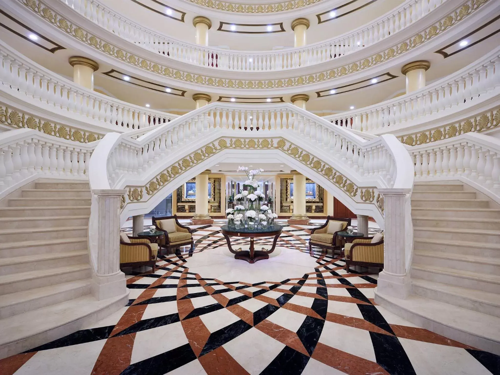 Lobby or reception in Kempinski Hotel & Residences Palm Jumeirah Lobby or reception in Kempinski Hotel & Residences Palm Jumeirah