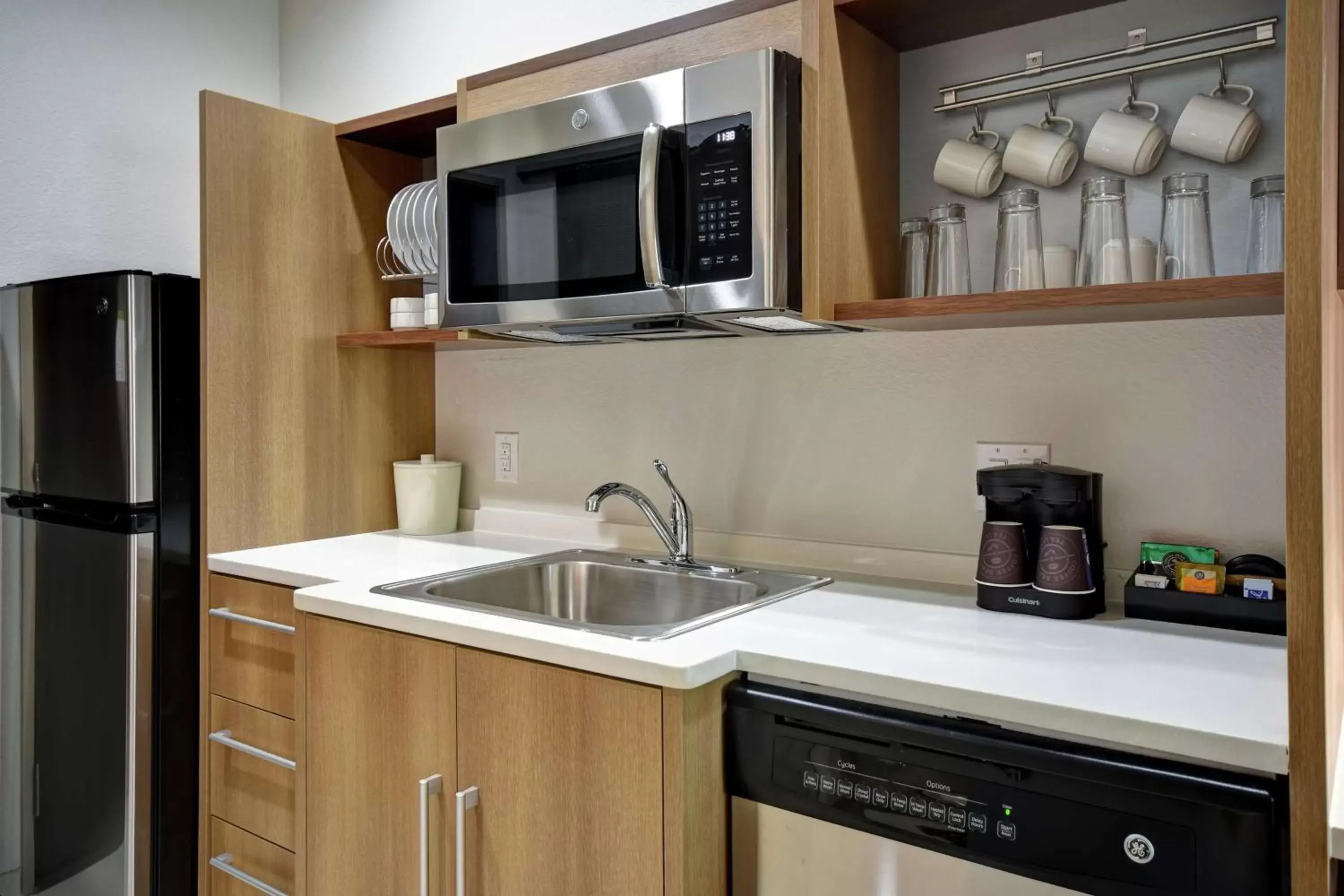 Kitchen or kitchenette, Kitchen/Kitchenette in Home2 Suites By Hilton Fort Worth Fossil Creek