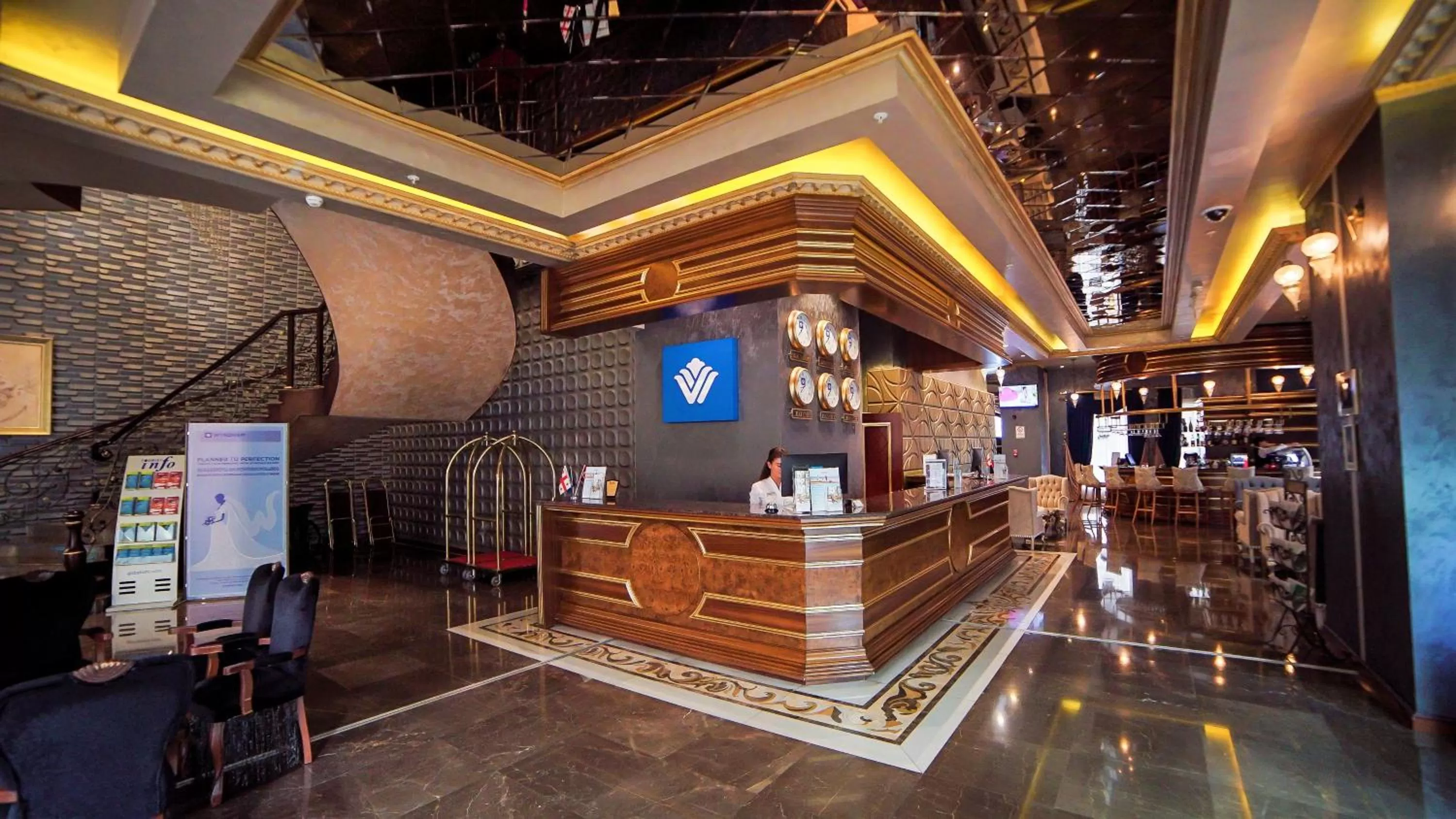 Lobby or reception in Wyndham Batumi