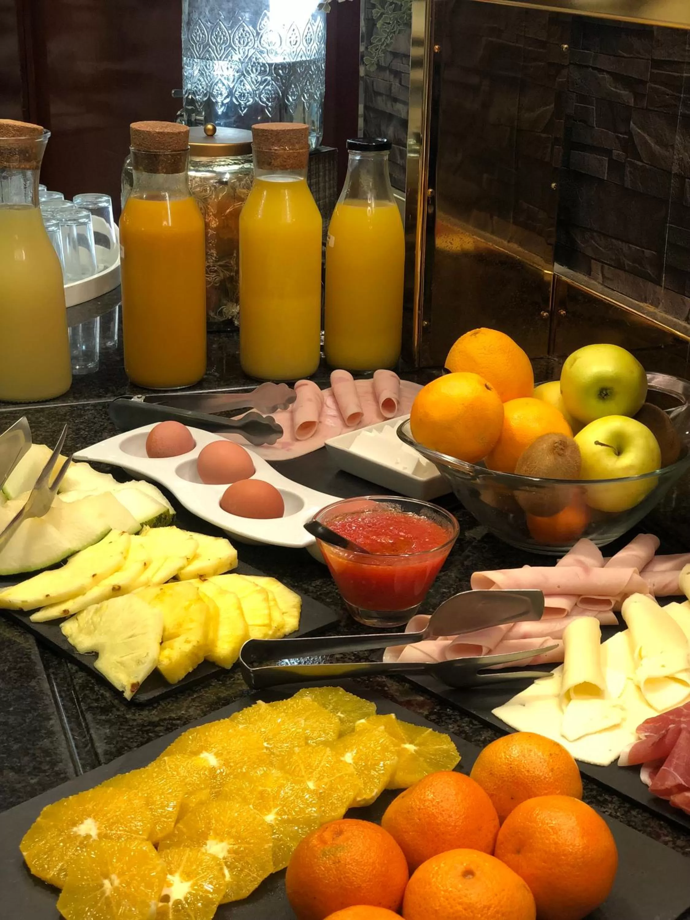 Breakfast in Vilana Hotel Boutique