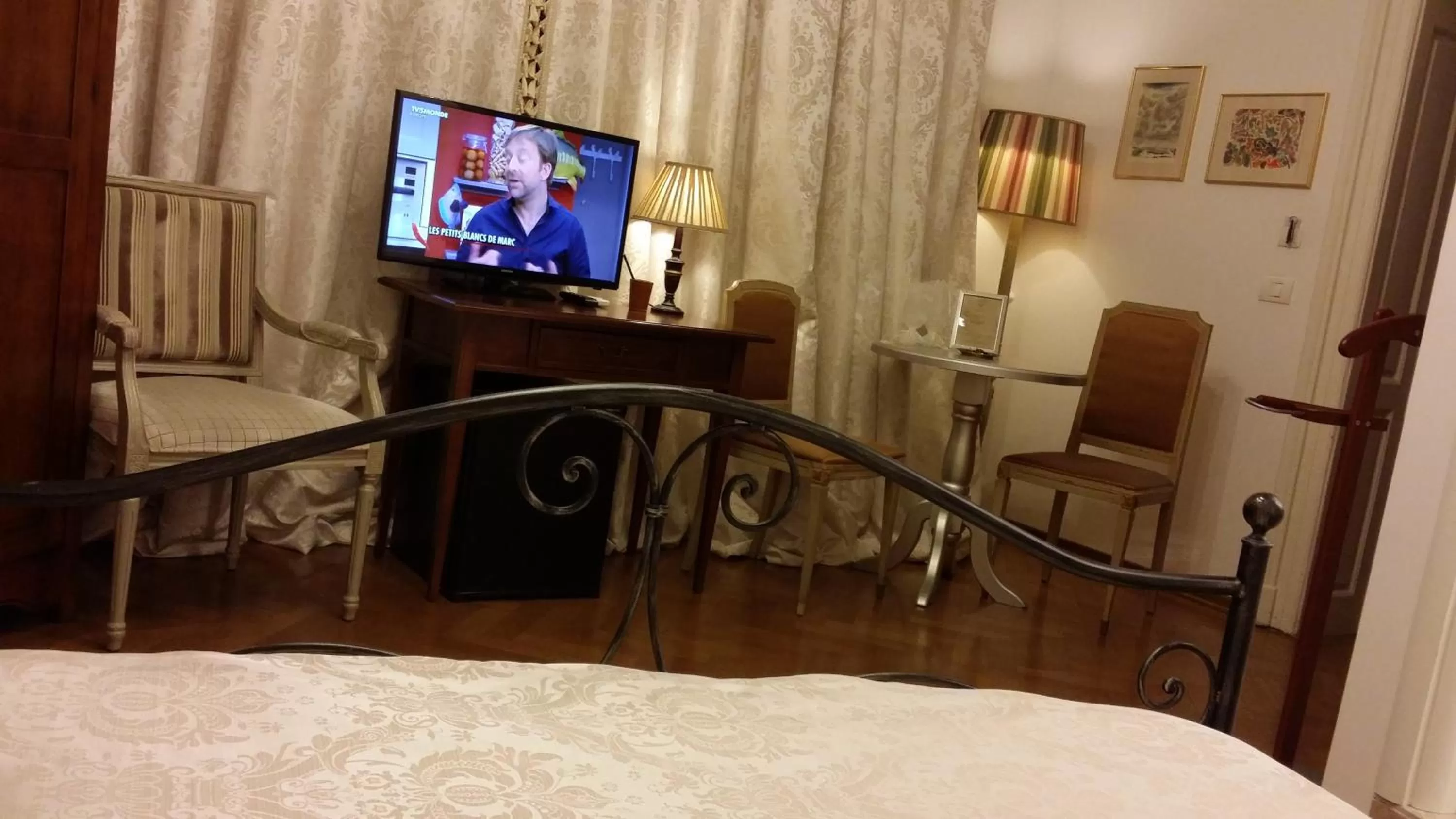 Bed in Grand Boutique Hotel