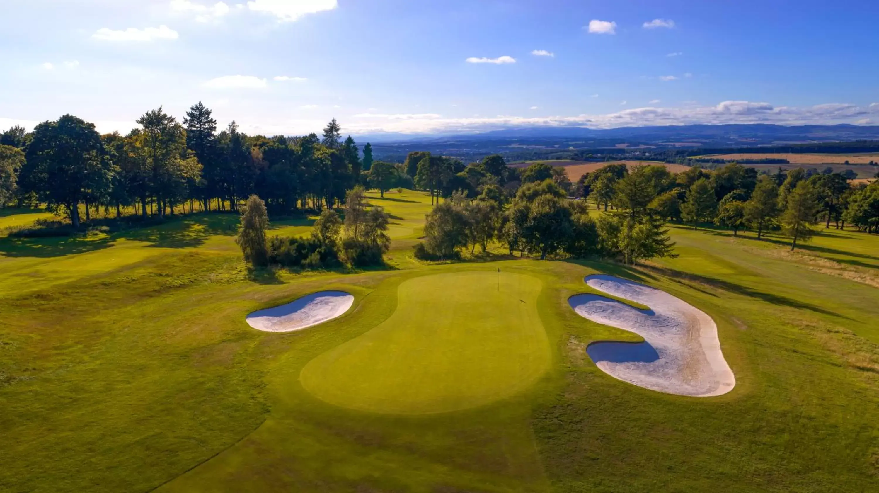 Golf in Murrayshall Country Estate