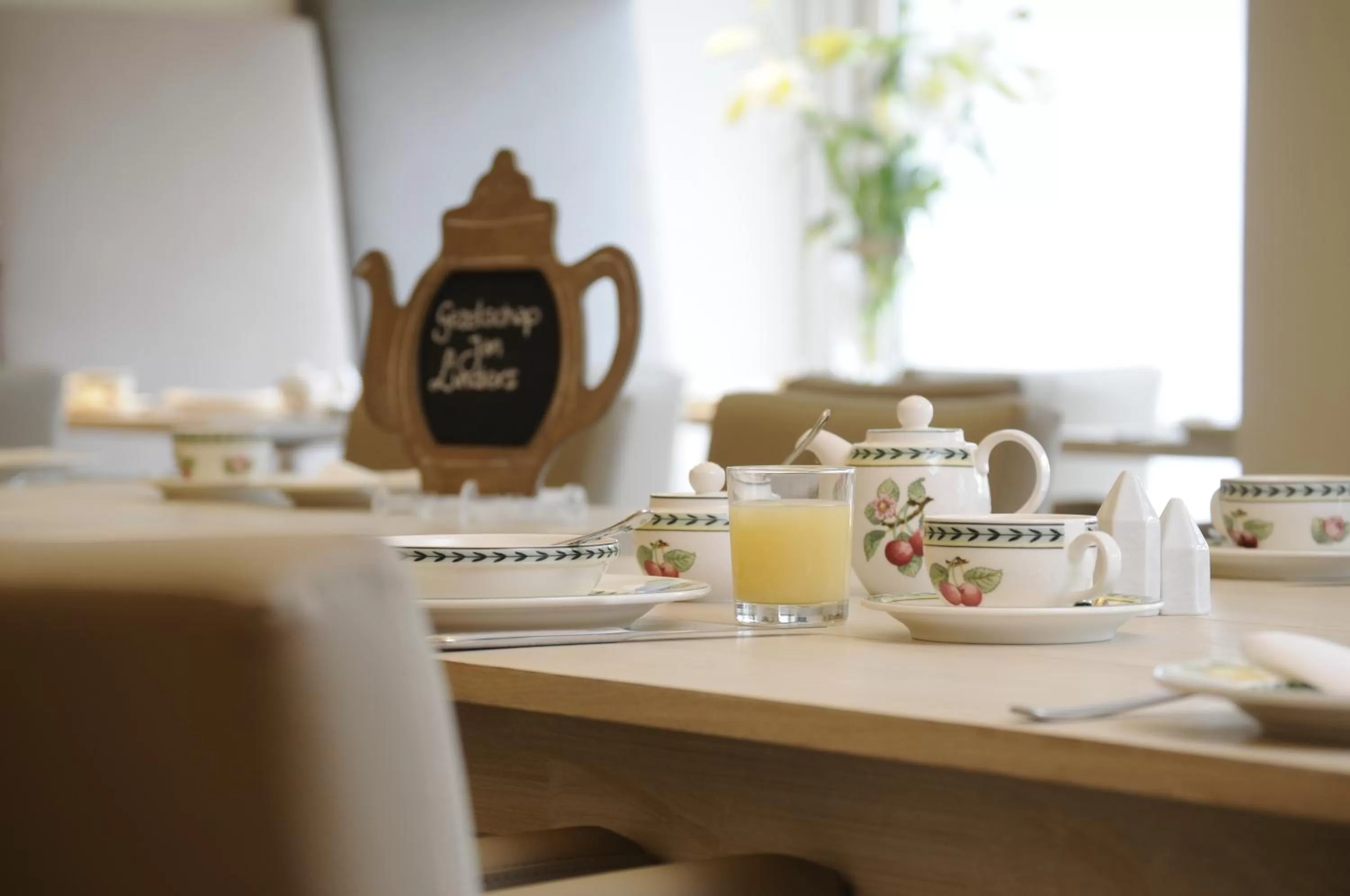 Restaurant/places to eat in Klein Zwitserland