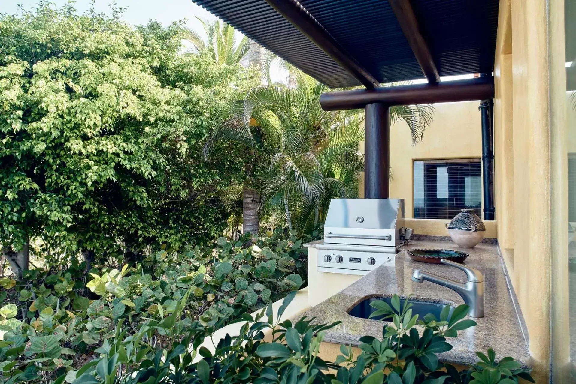 BBQ facilities in Four Seasons Resort Punta Mita