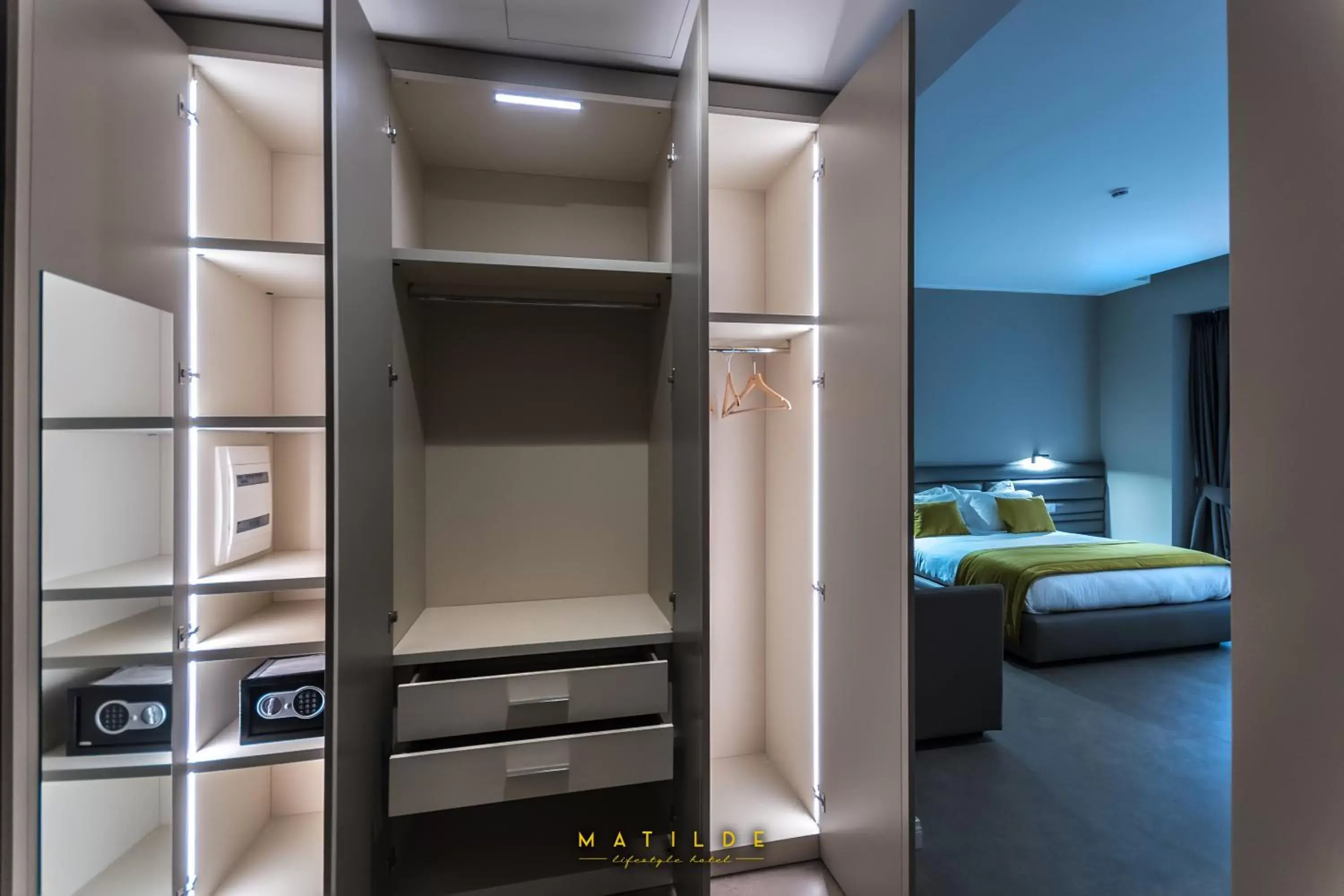 Bedroom, Bunk Bed in Hotel Matilde - Lifestyle Hotel