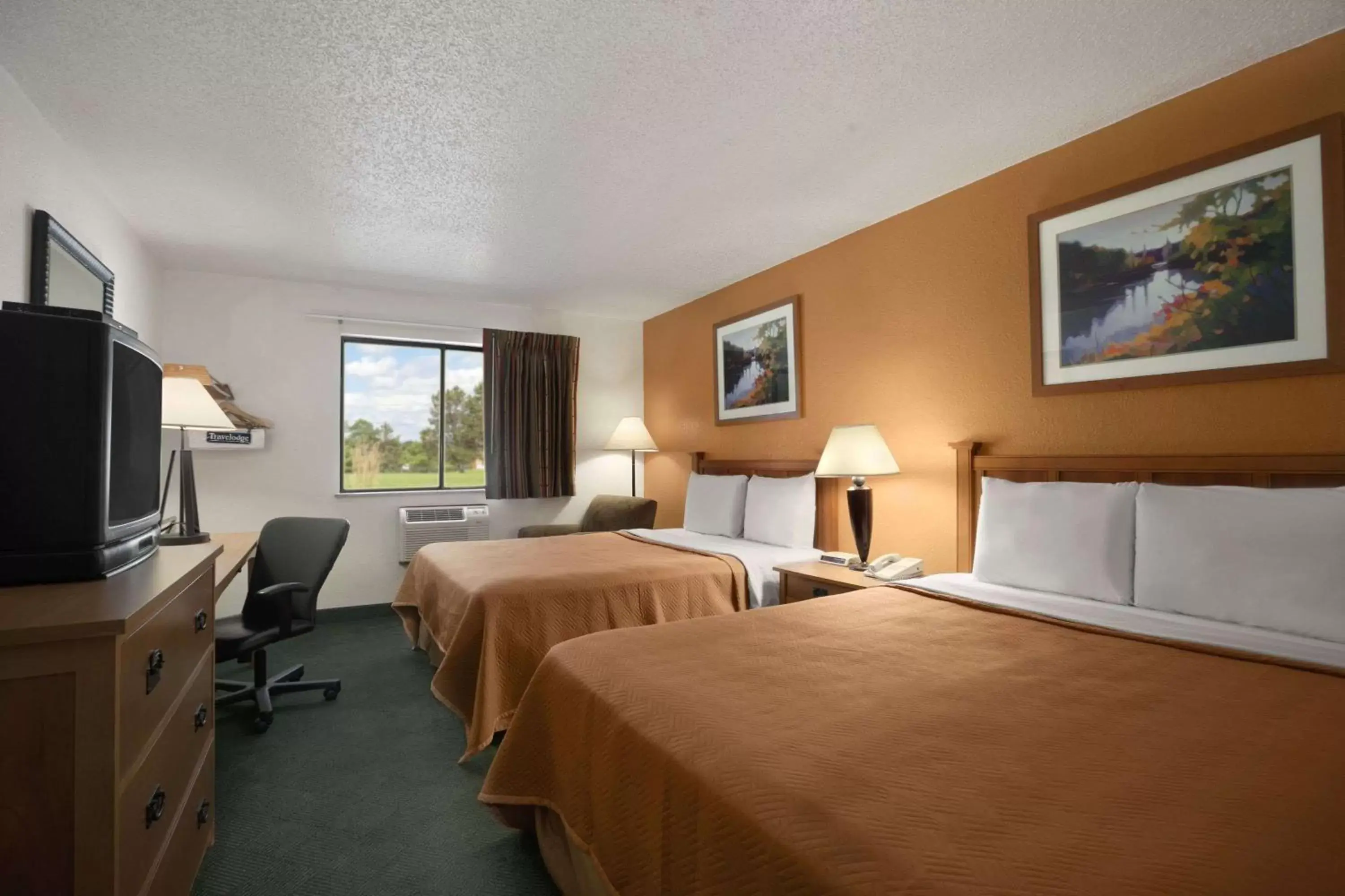 Photo of the whole room in Travelodge by Wyndham Muskegon