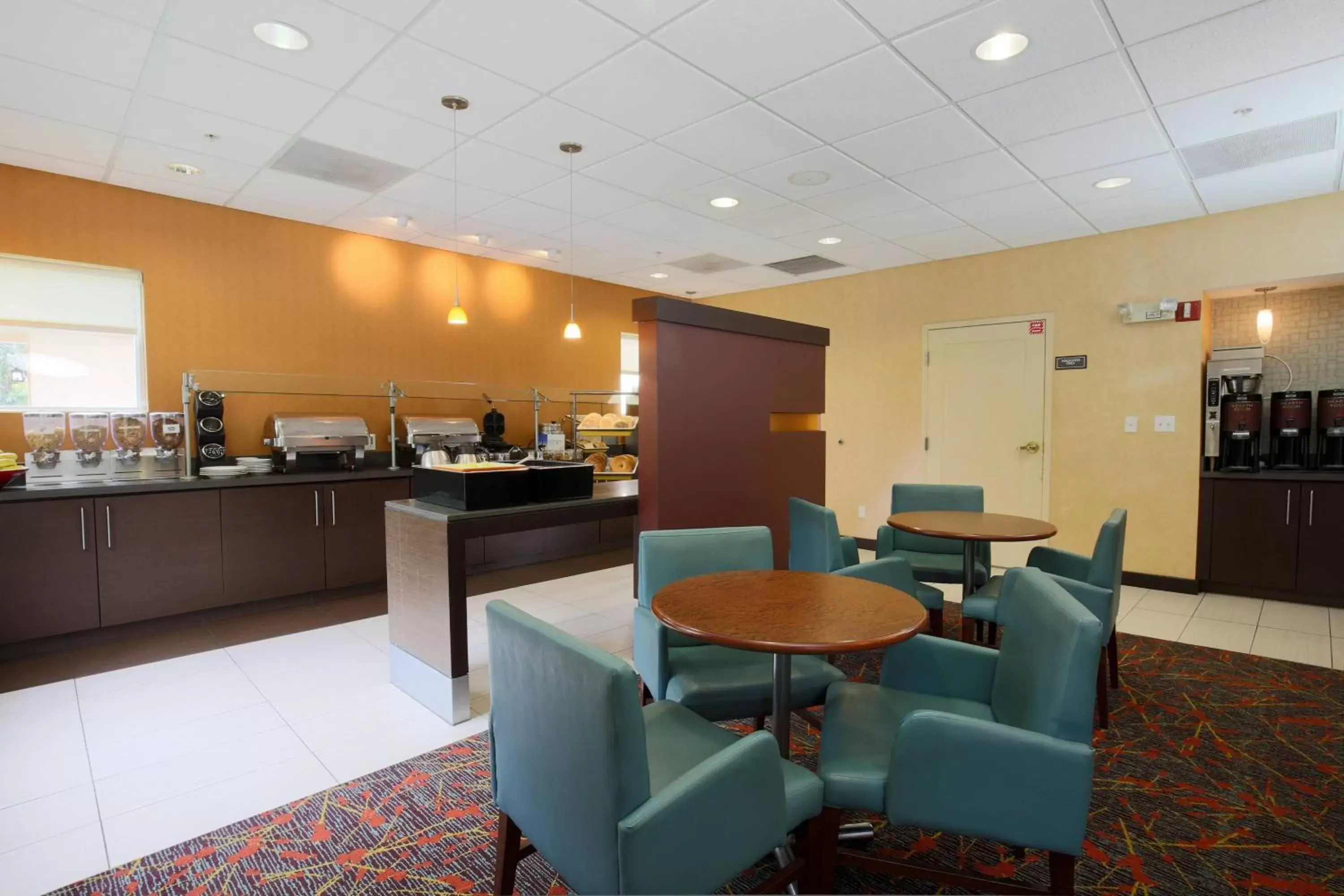 Breakfast, Restaurant/Places to Eat in Residence Inn West Palm Beach