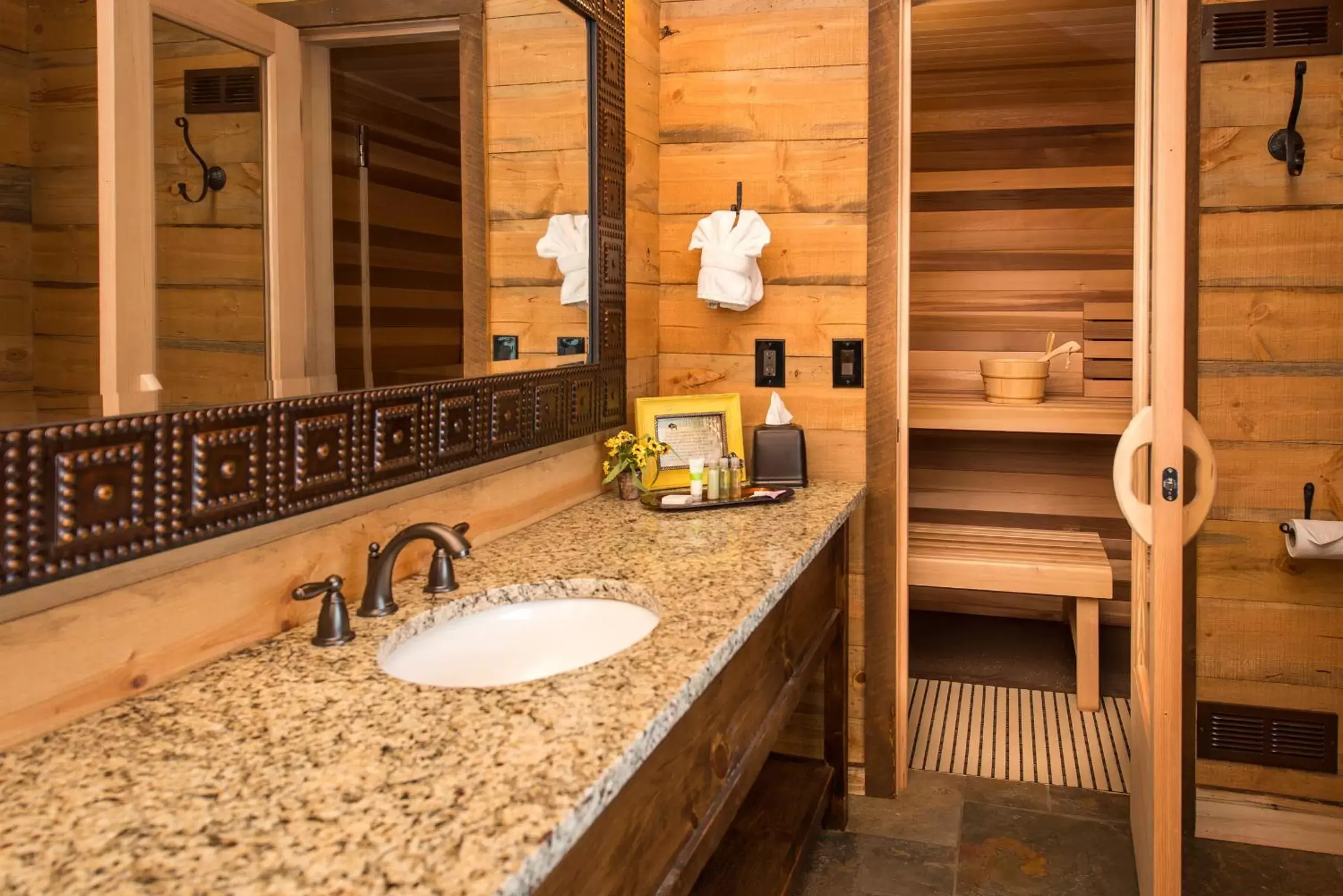 Bathroom in Zion Mountain Ranch