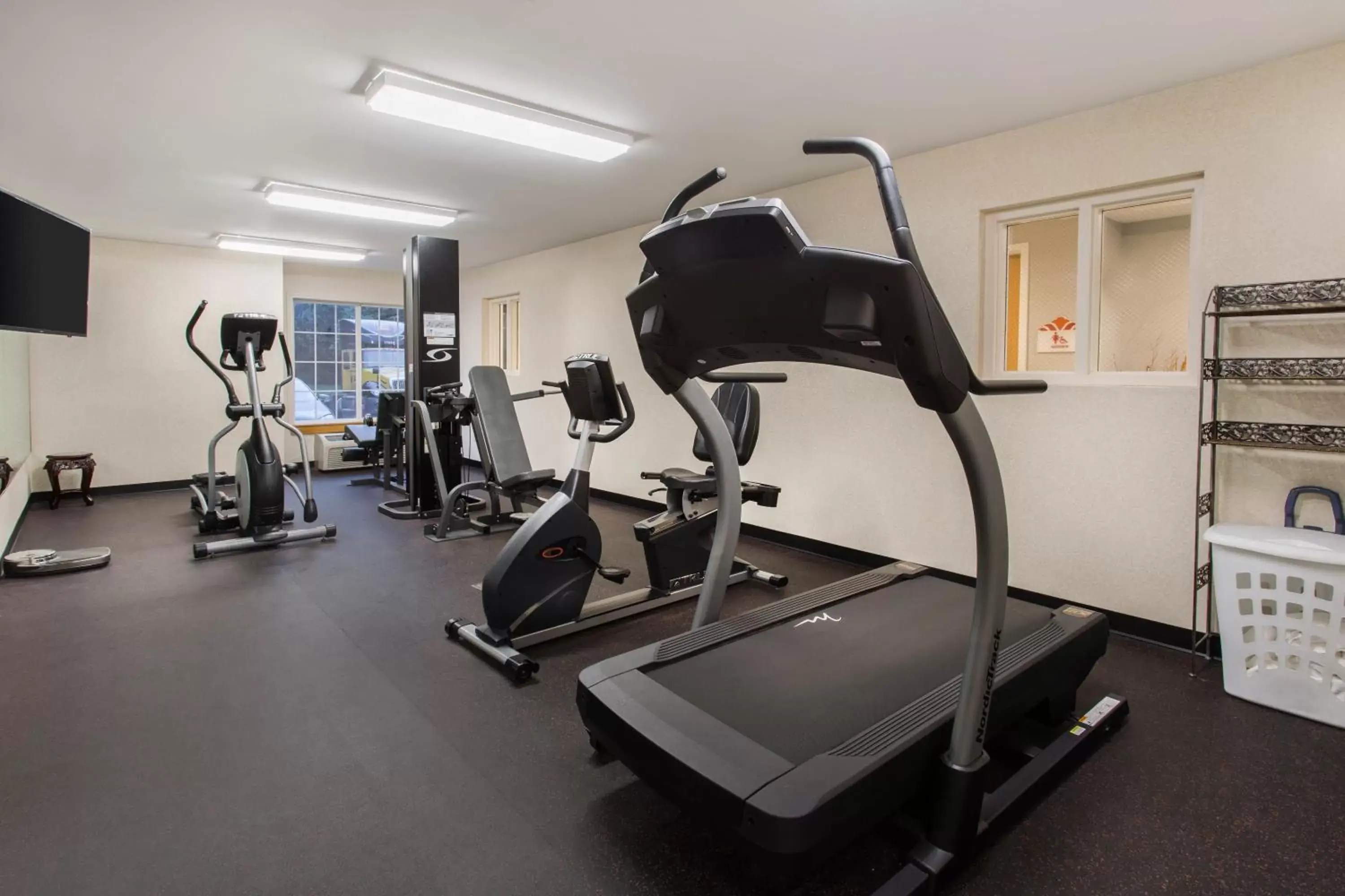 Fitness centre/facilities, Fitness Center/Facilities in Hawthorn Suites by Wyndham Allentown-Fogelsville