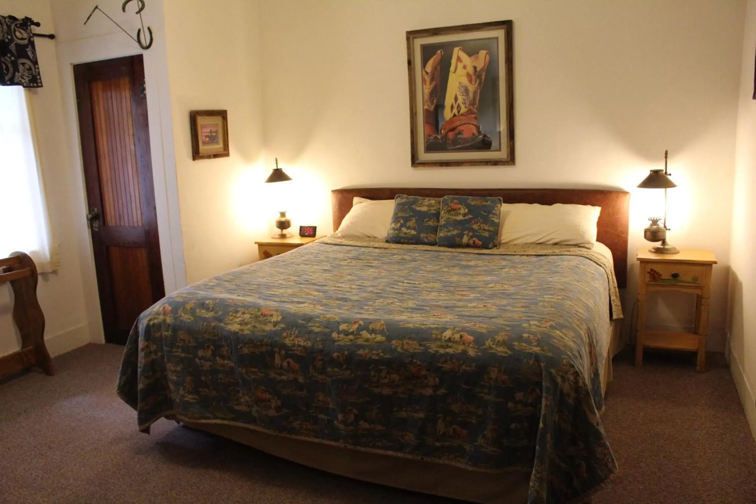 Bedroom, Bed in Kay El Bar Guest Ranch Bedroom, Bed in Kay El Bar Guest Ranch