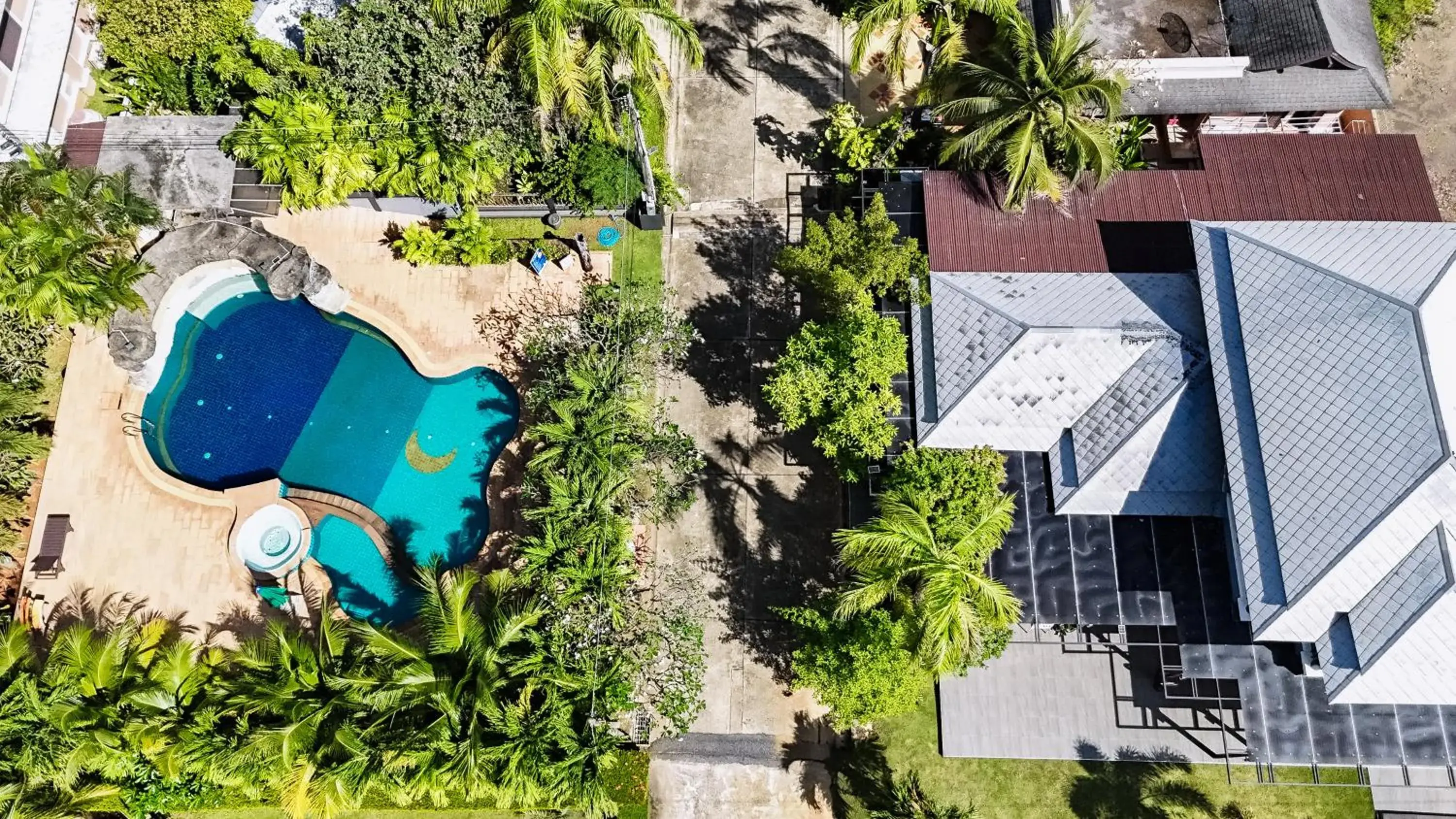 Bird's-eye View in Baan Faa Talay Chan