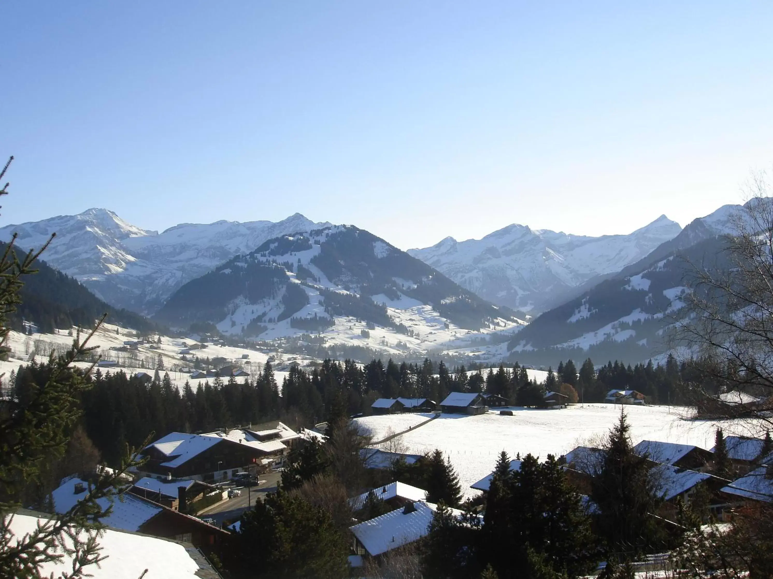 Bird's eye view, Winter in Hotel Alpenrose mit Gourmet-Restaurant Azalée