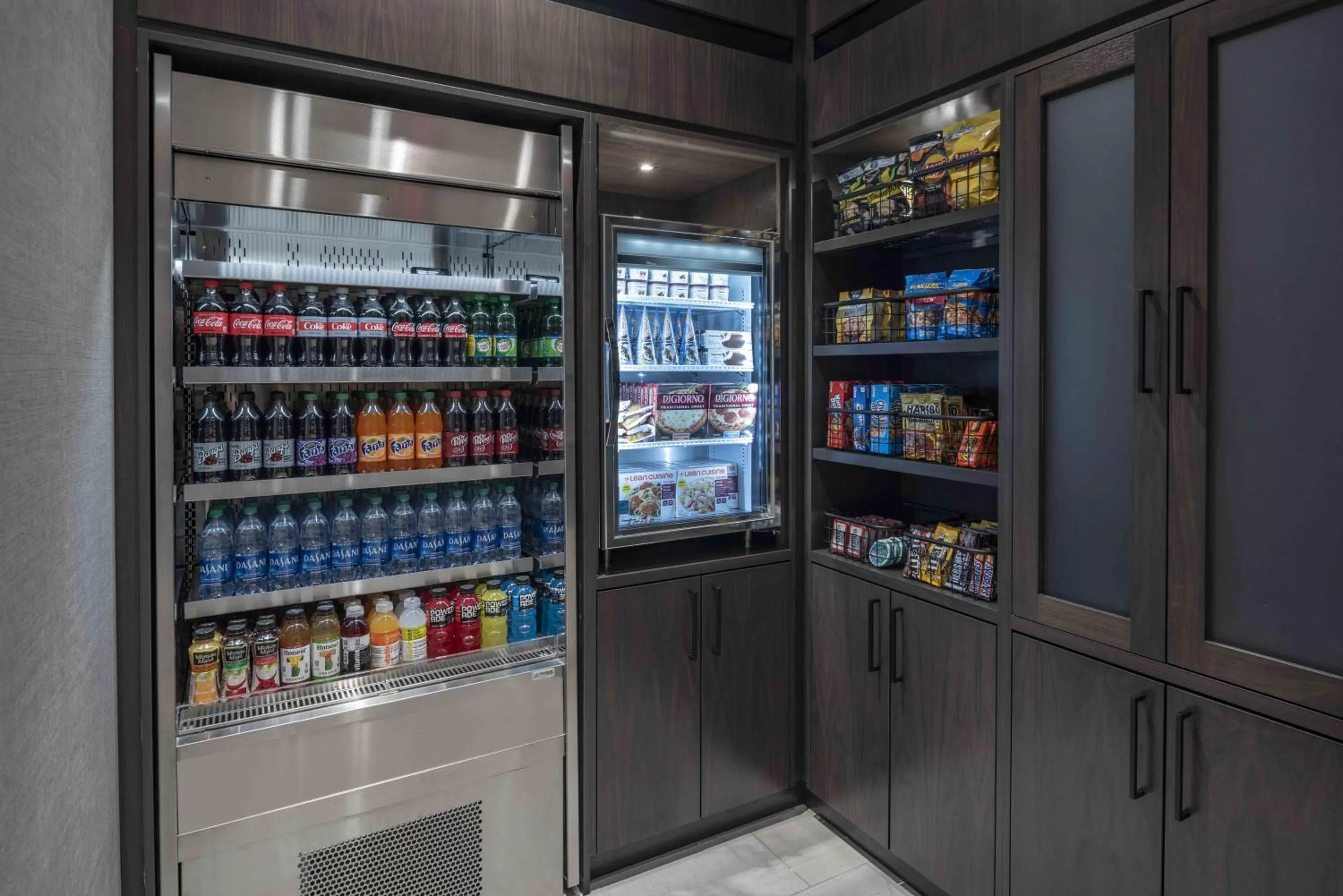 On-site shops in Holiday Inn Express - Boston Logan Airport - Revere by IHG