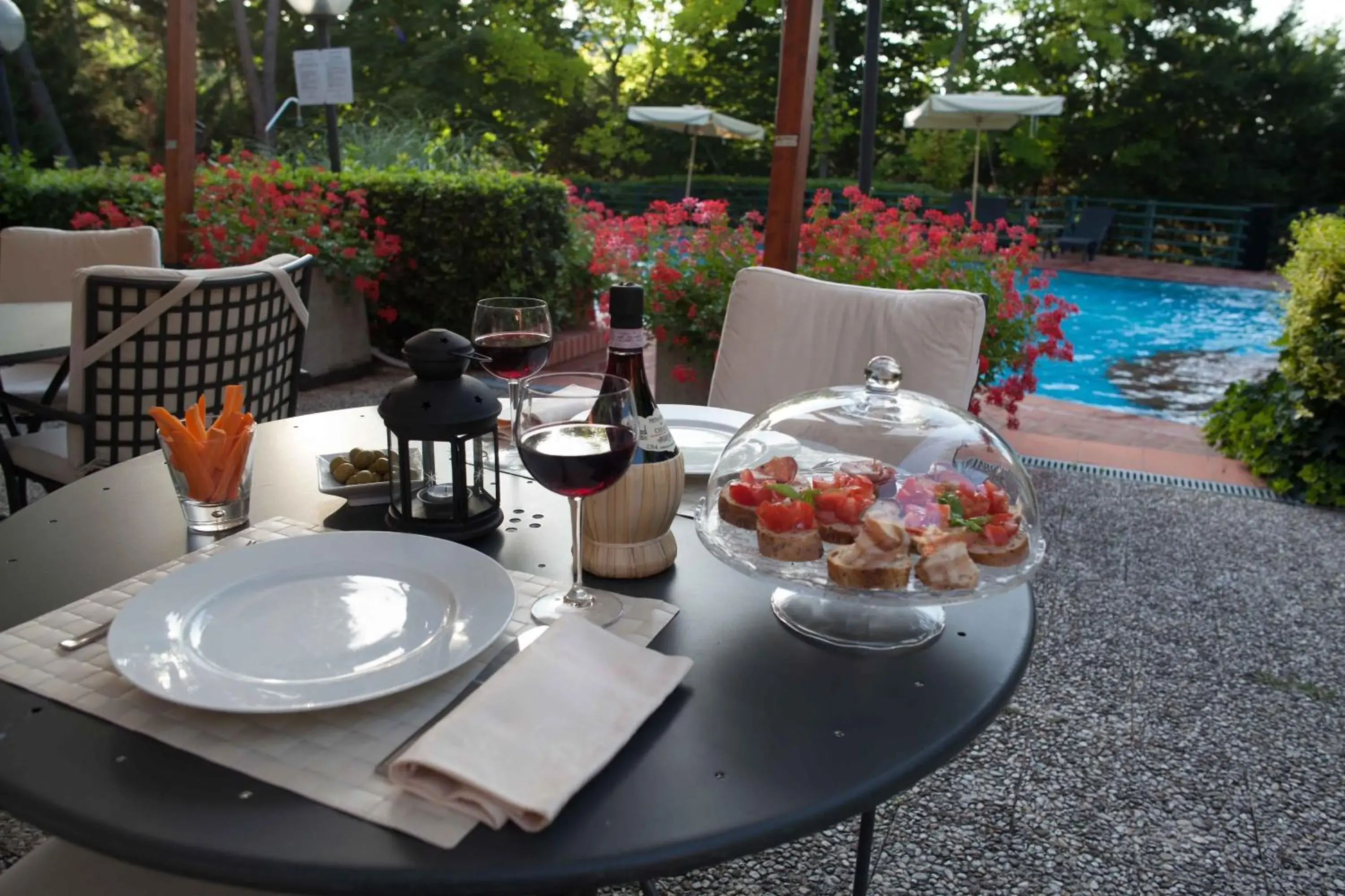 Garden, Food in Park Hotel Chianti