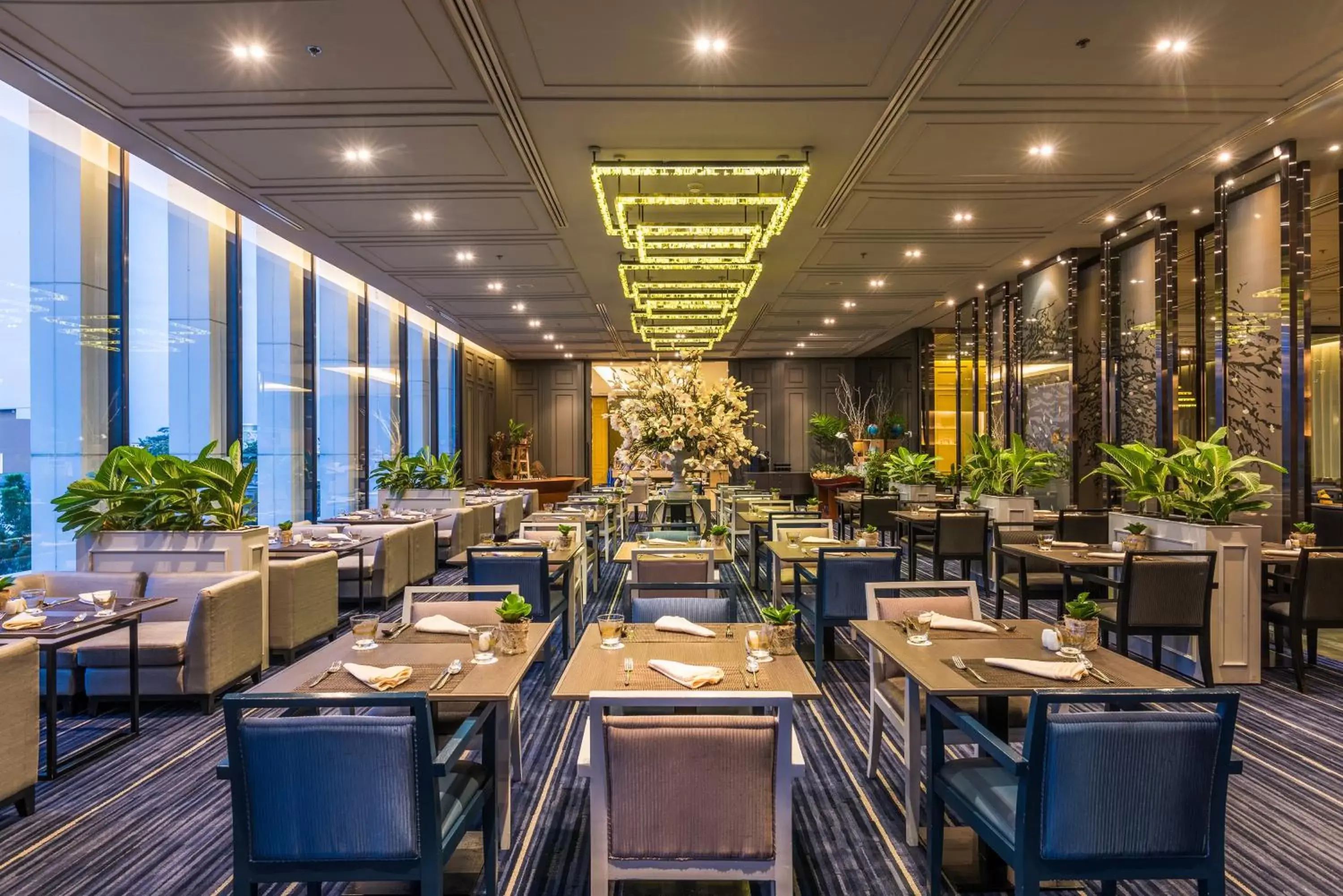 Restaurant/places to eat in Chatrium Sathon Bangkok Restaurant/places to eat in Chatrium Sathon Bangkok