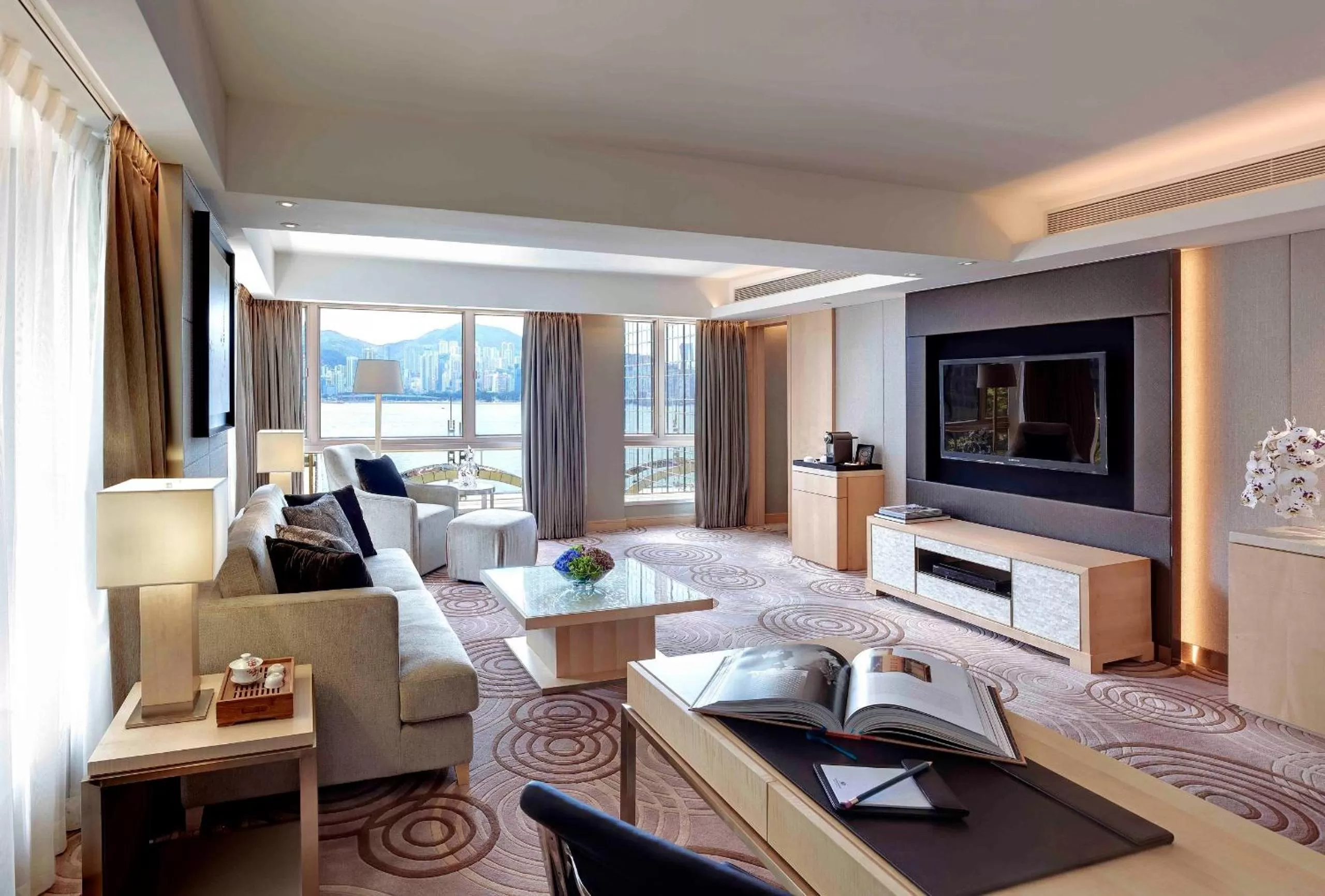 Living room in The Royal Garden