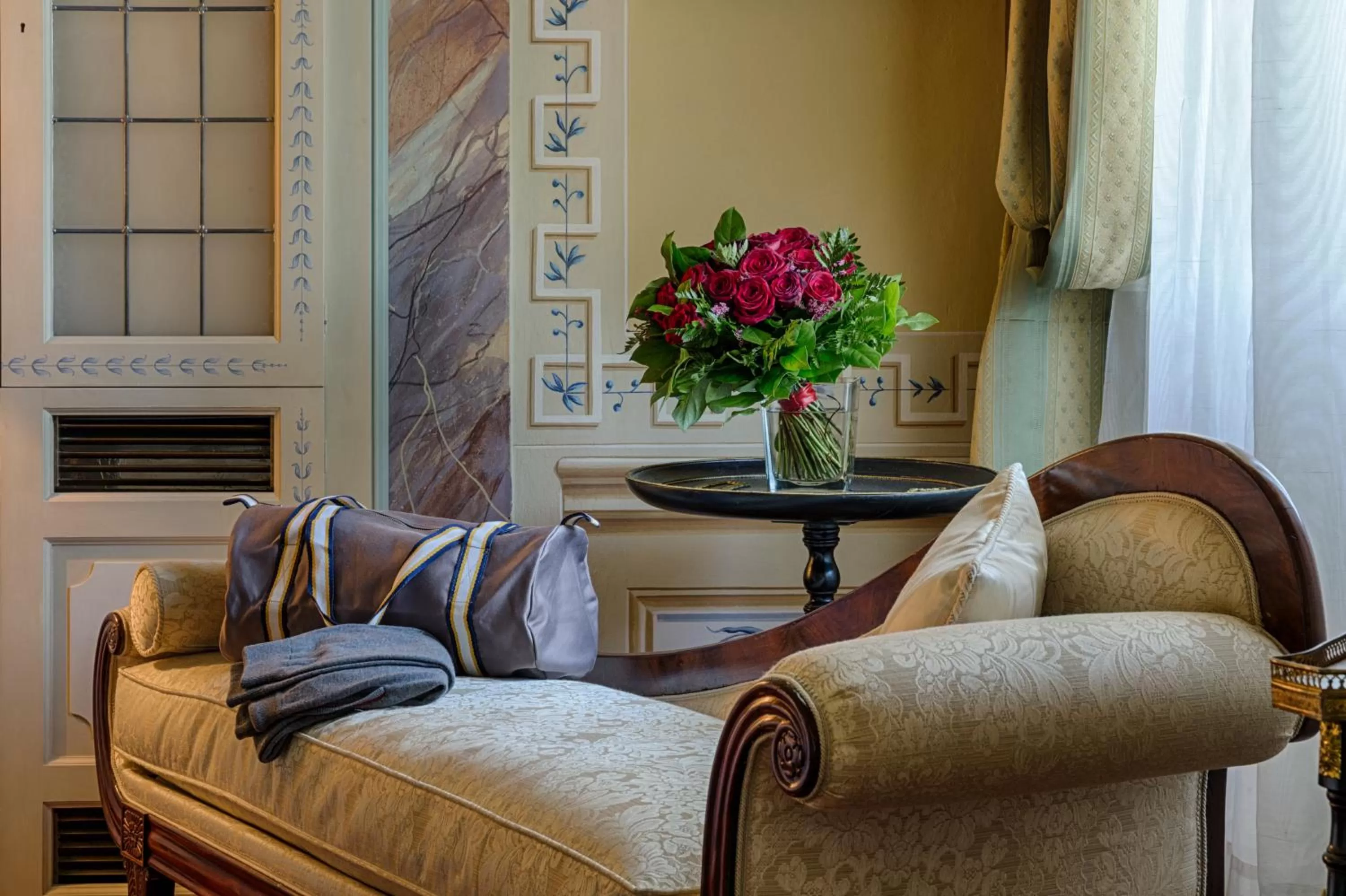 Photo of the whole room, Bed in Villa Olmi Firenze