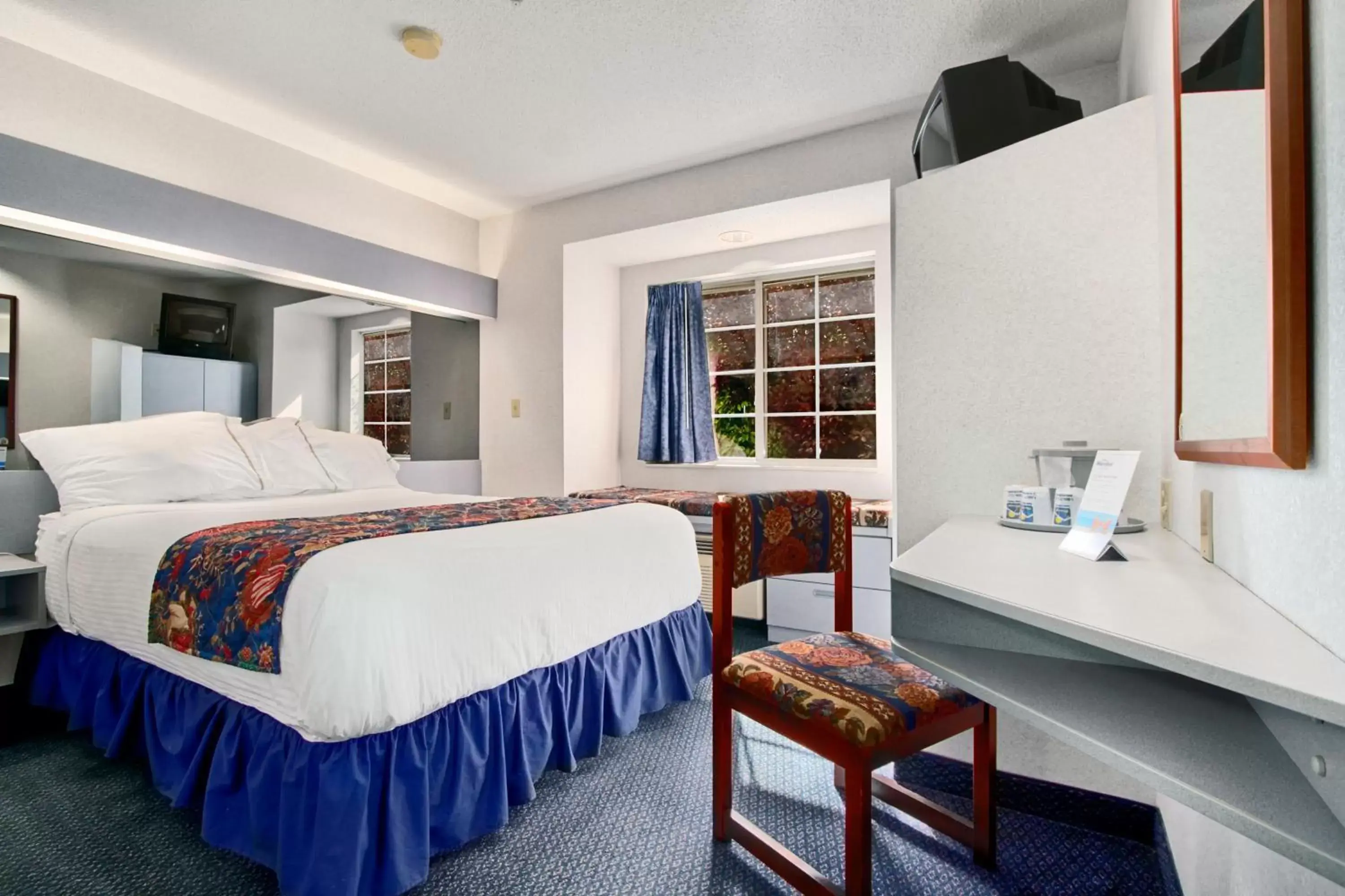 Photo of the whole room, Bed in Microtel Inn & Suites by Wyndham Hagerstown by I-81 Photo of the whole room, Bed in Microtel Inn & Suites by Wyndham Hagerstown by I-81