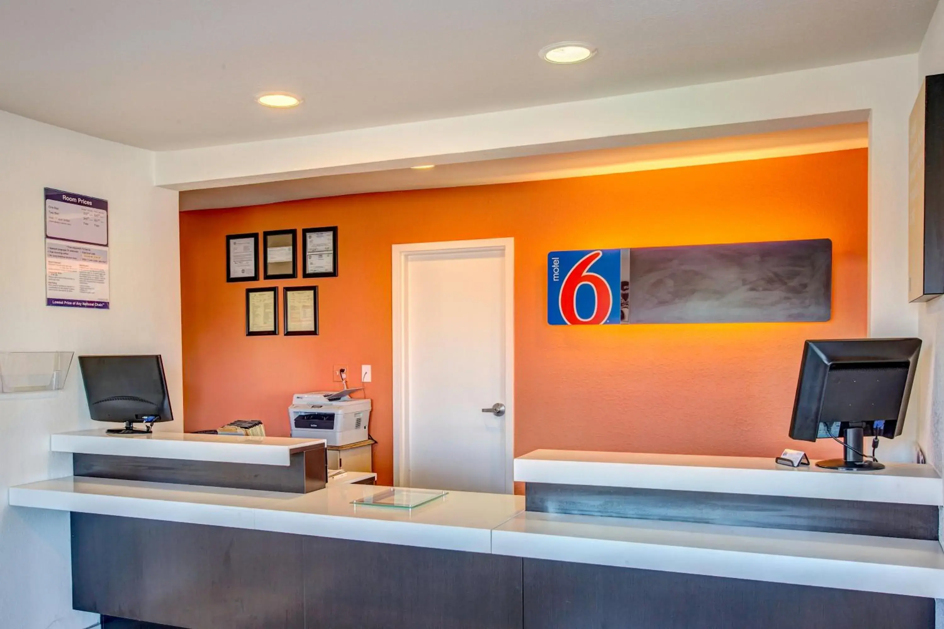 Lobby or reception, Lobby/Reception in Motel 6-Murfreesboro, TN